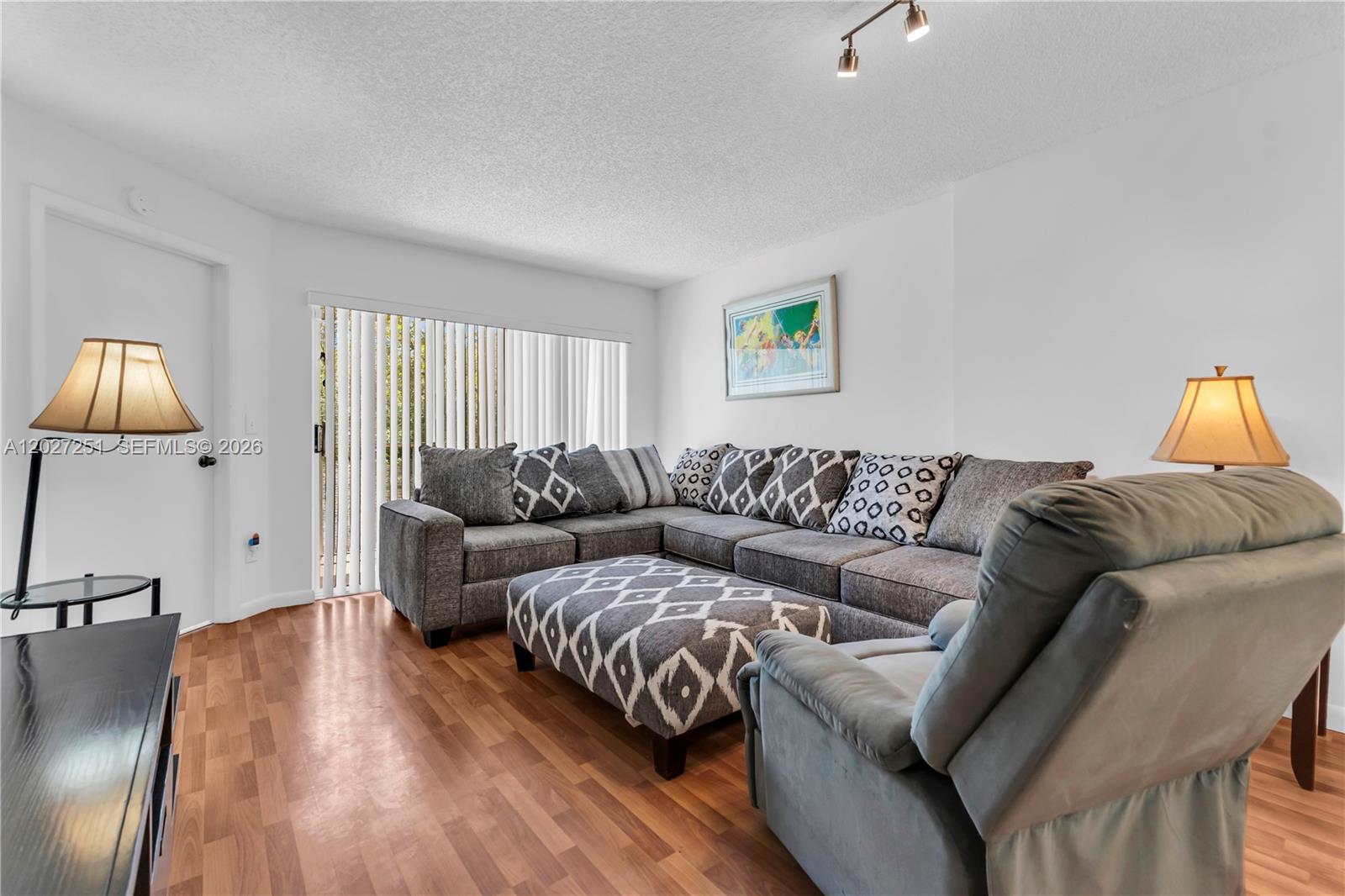 Weldon Condominium G