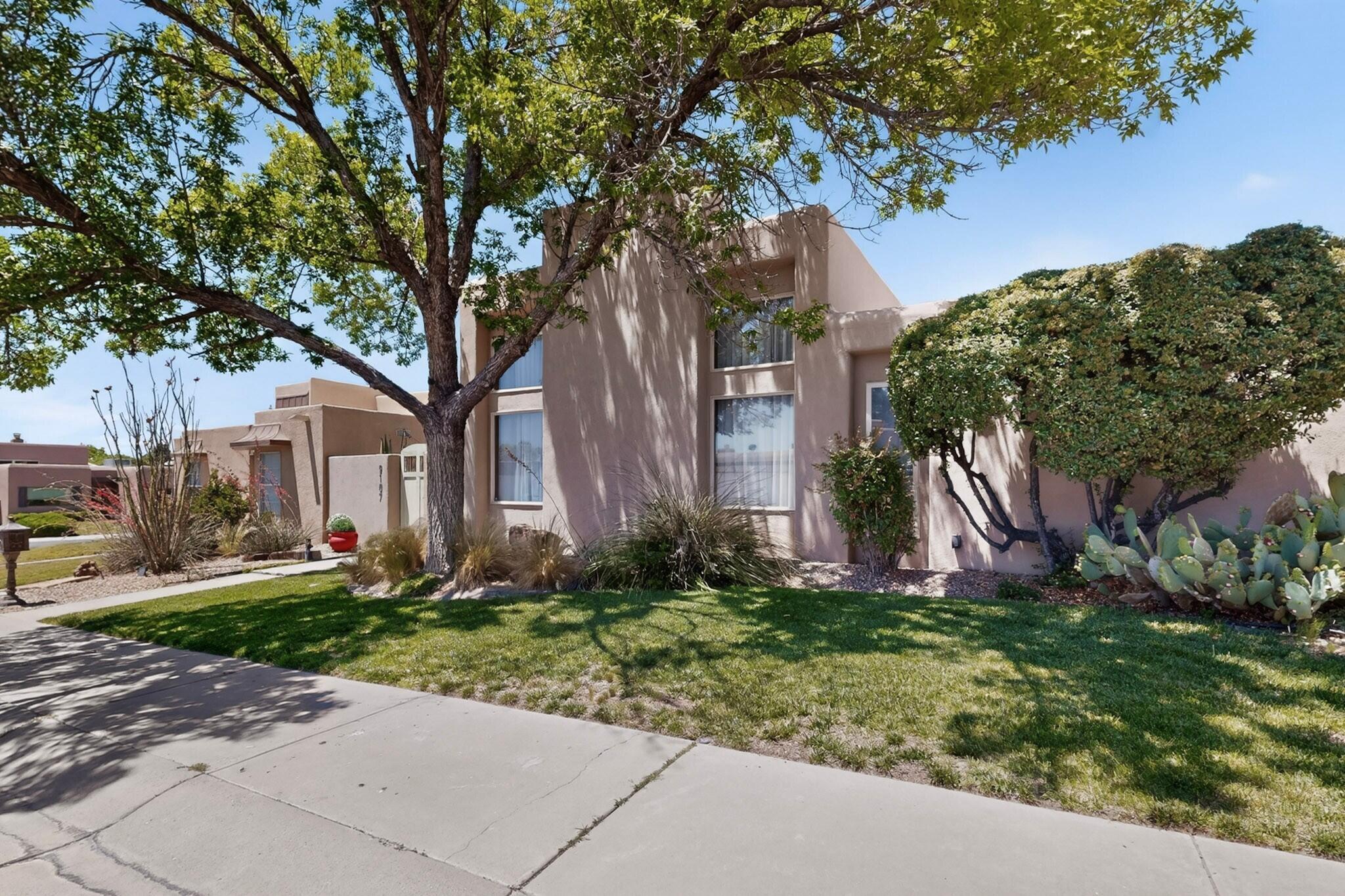 3rd image of 9107 La Costa Dr Ne, Albuquerque, NM 87111 | MLS# 1104380