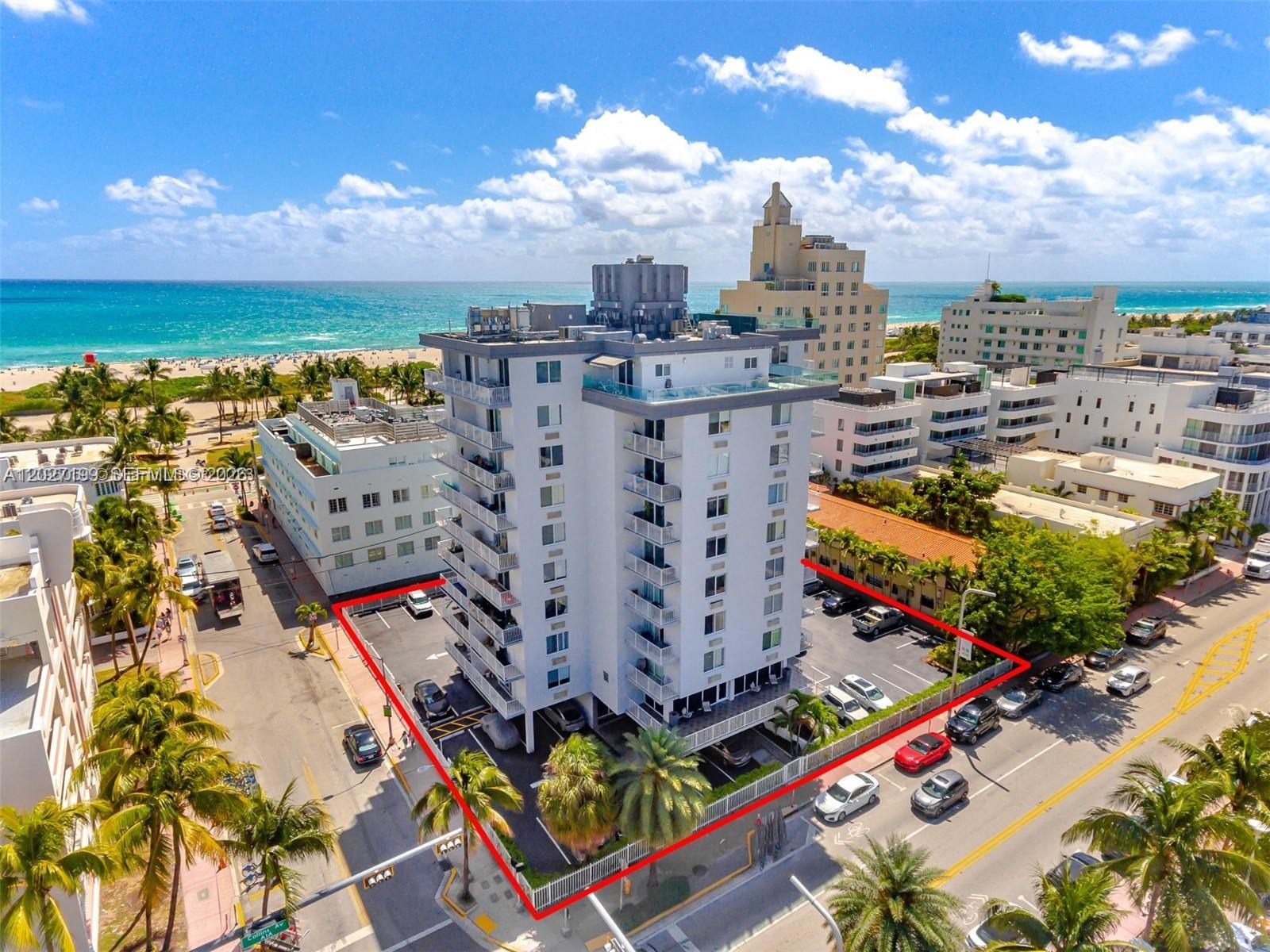 Islander Condo Apts