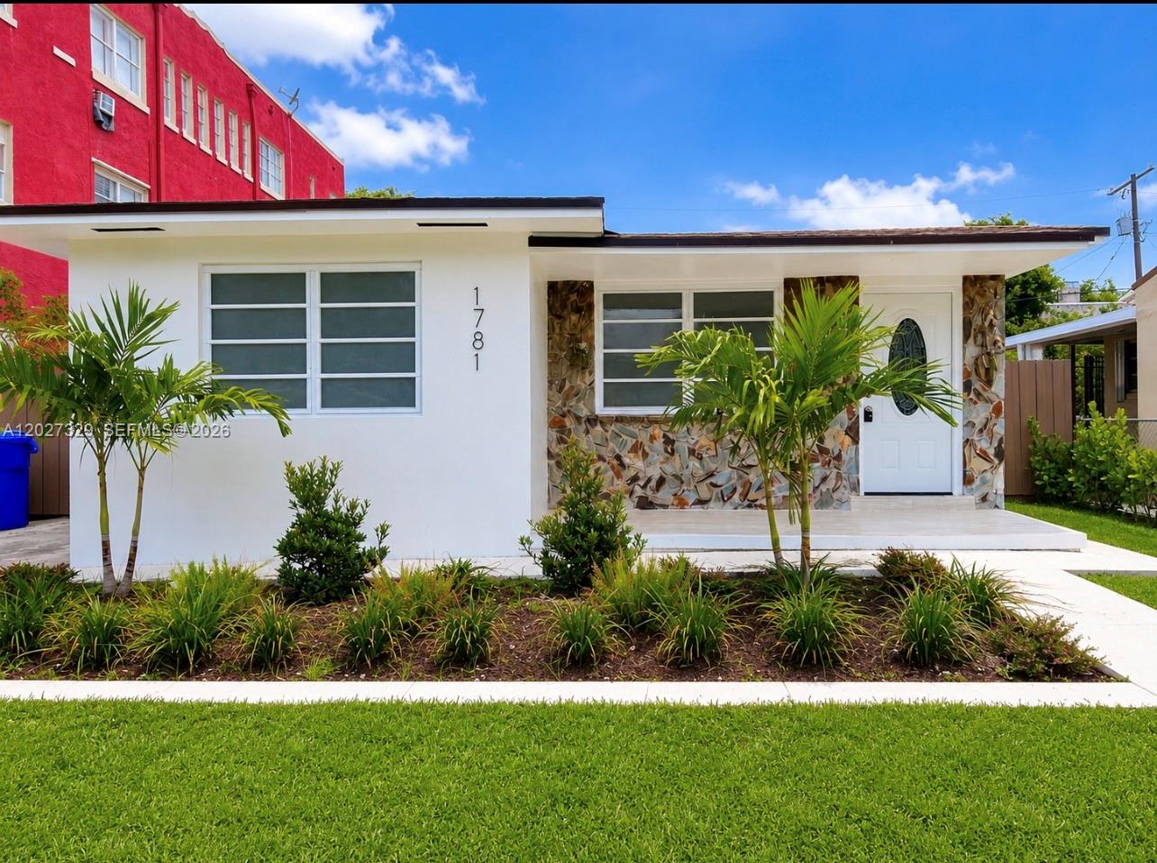 Property photo # 0