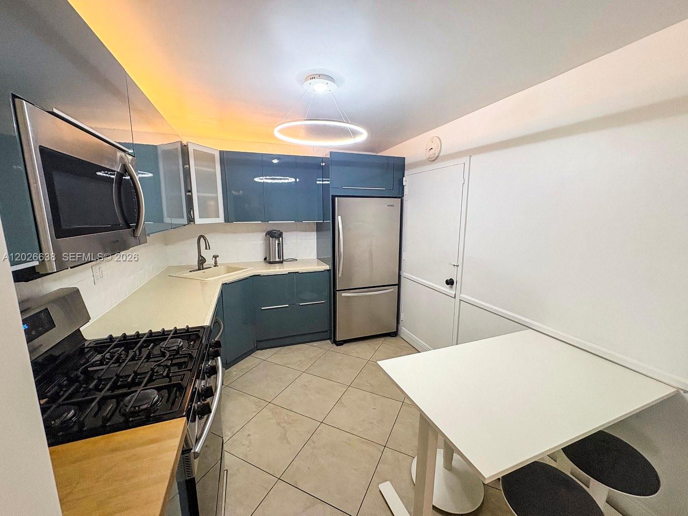 Property photo # 6