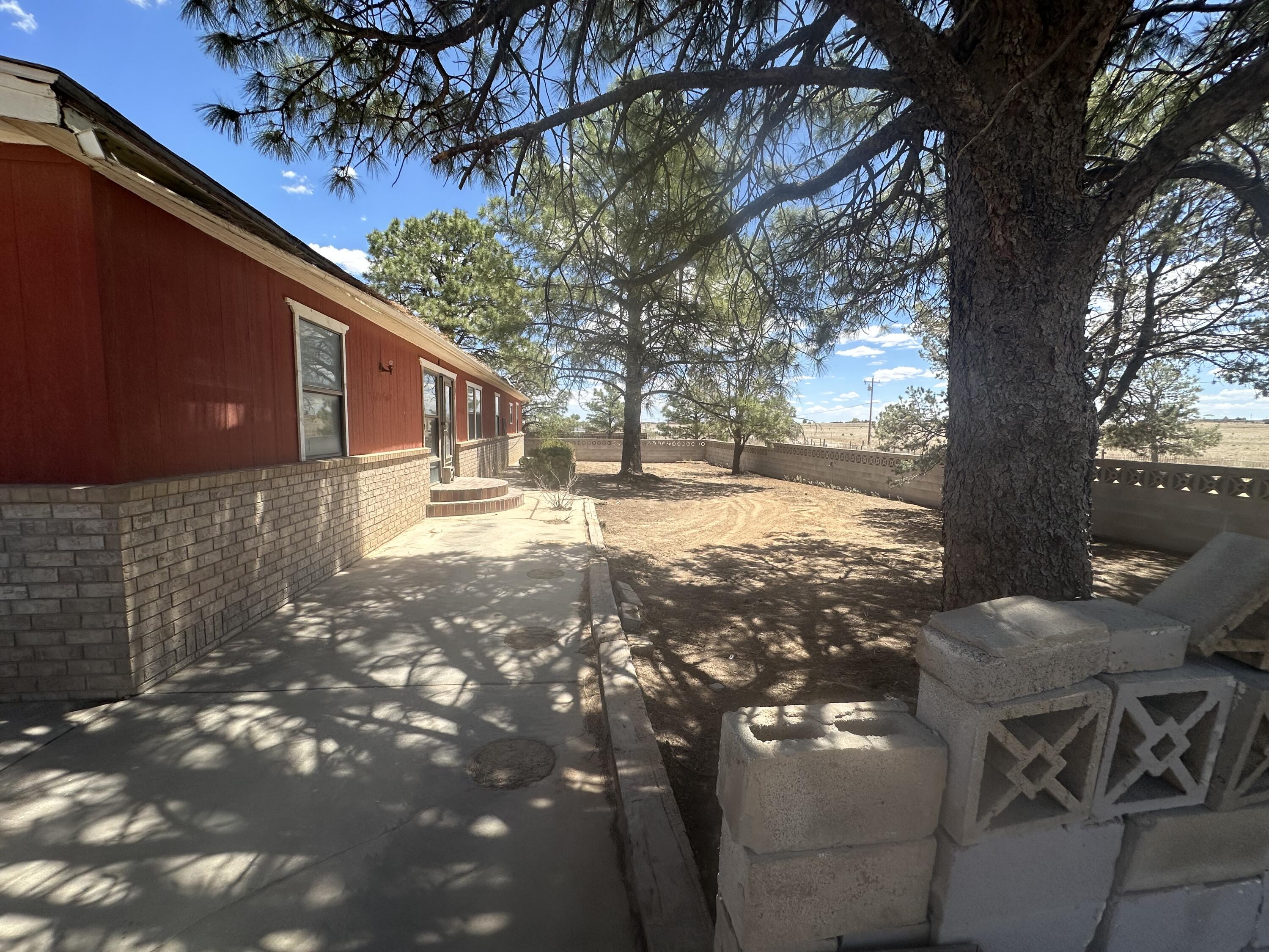 Homes for sale in Edgewood, NM | 169 Church St, Edgewood, NM 87015 | MLS# 1104416