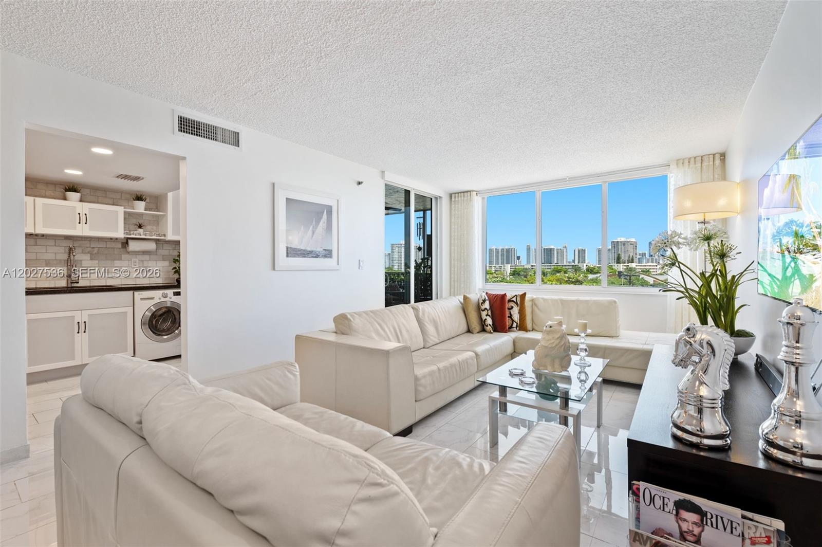 Greynolds Park Club Condo