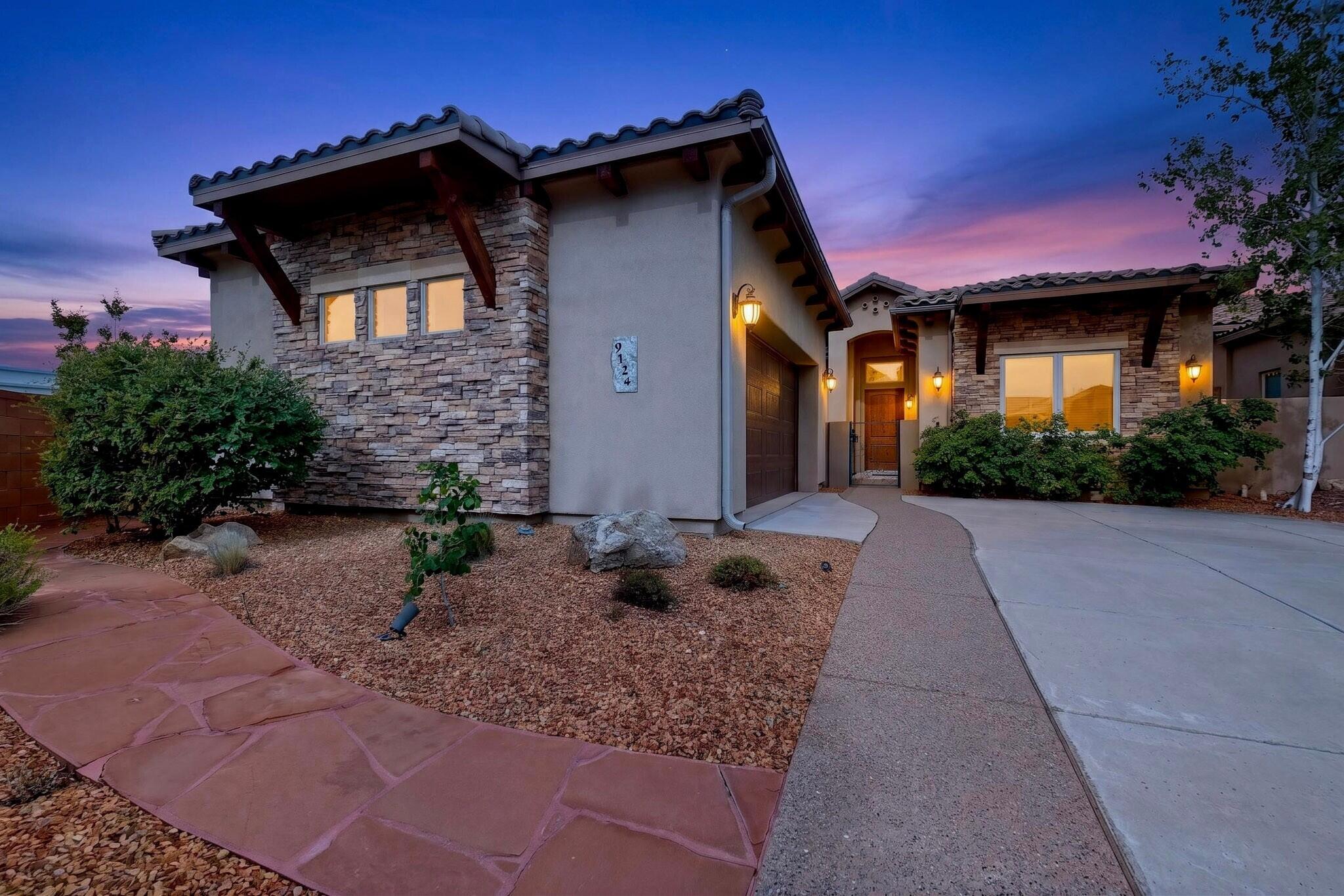 2nd image of 9124 Twilight Ln Ne, Albuquerque, NM 87122 | MLS# 1104427