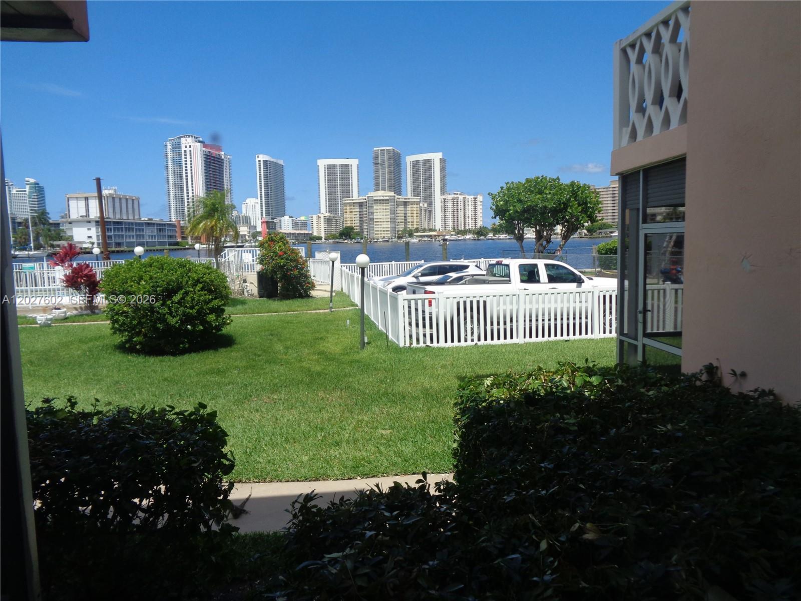 Property photo # 4