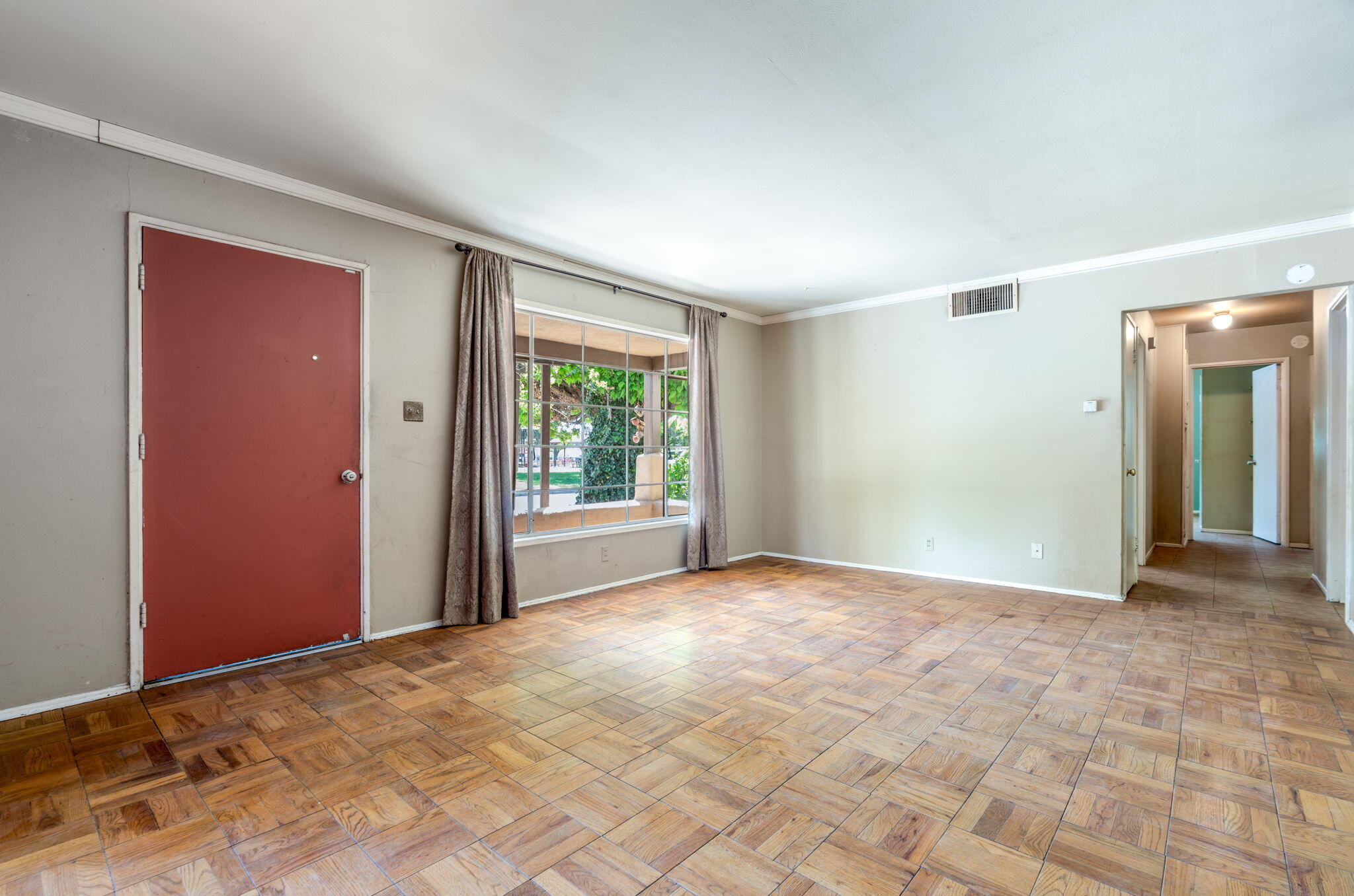 Homes for sale in Albuquerque, NM | 7813 Bellamah Ave Ne, Albuquerque, NM 87110 | MLS# 1104428