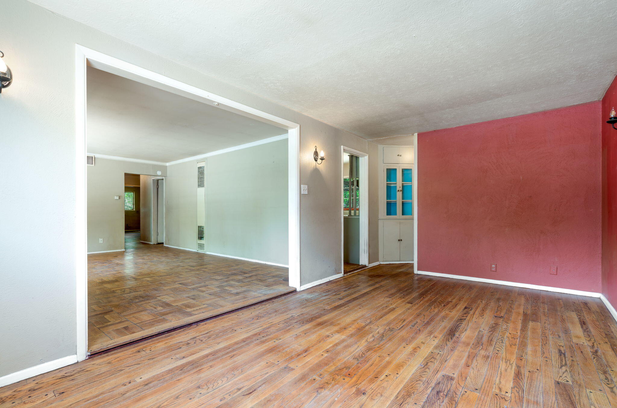 Homes for sale in Albuquerque, NM | 7813 Bellamah Ave Ne, Albuquerque, NM 87110 | MLS# 1104428