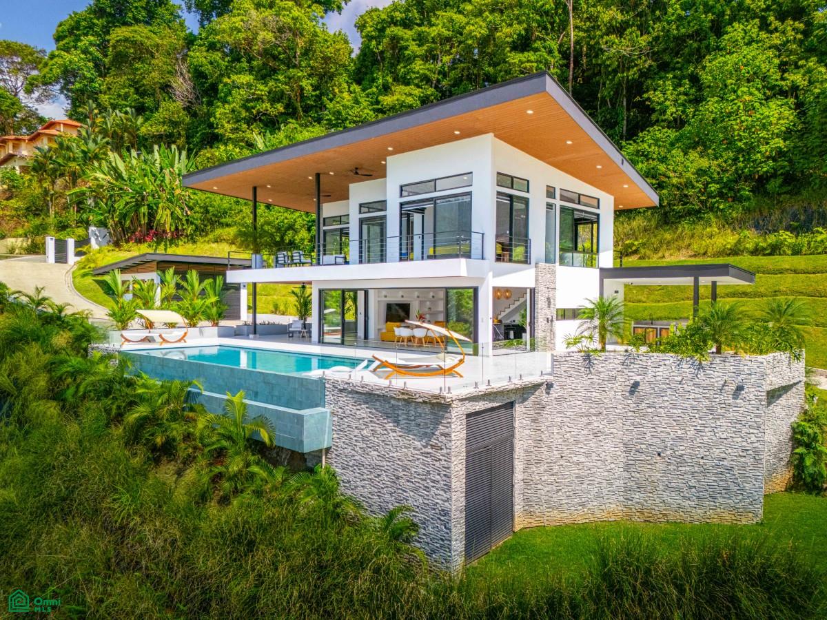 4 bed Single Family Homes For Sale in Osa, Puntarenas - 1