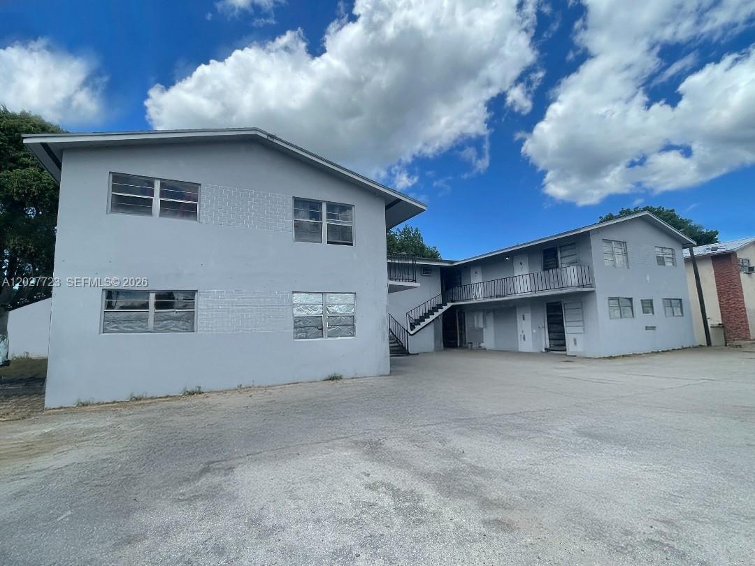 Property photo # 0