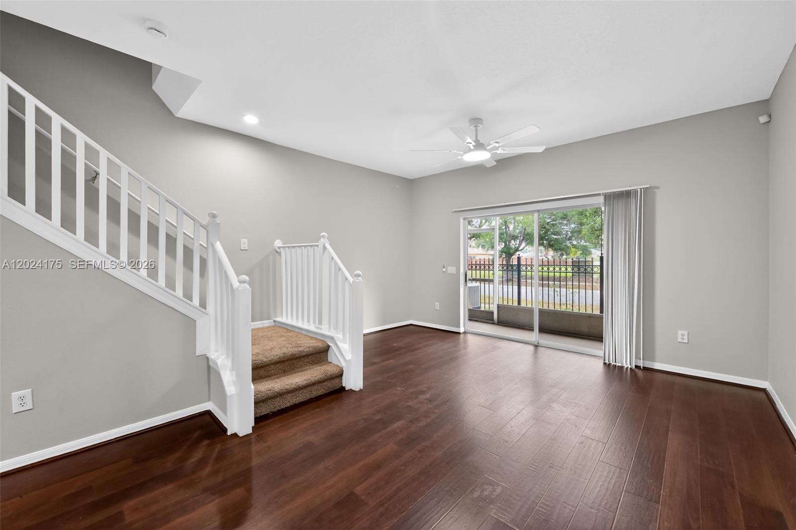 Kings Lake Townhomes | 67K