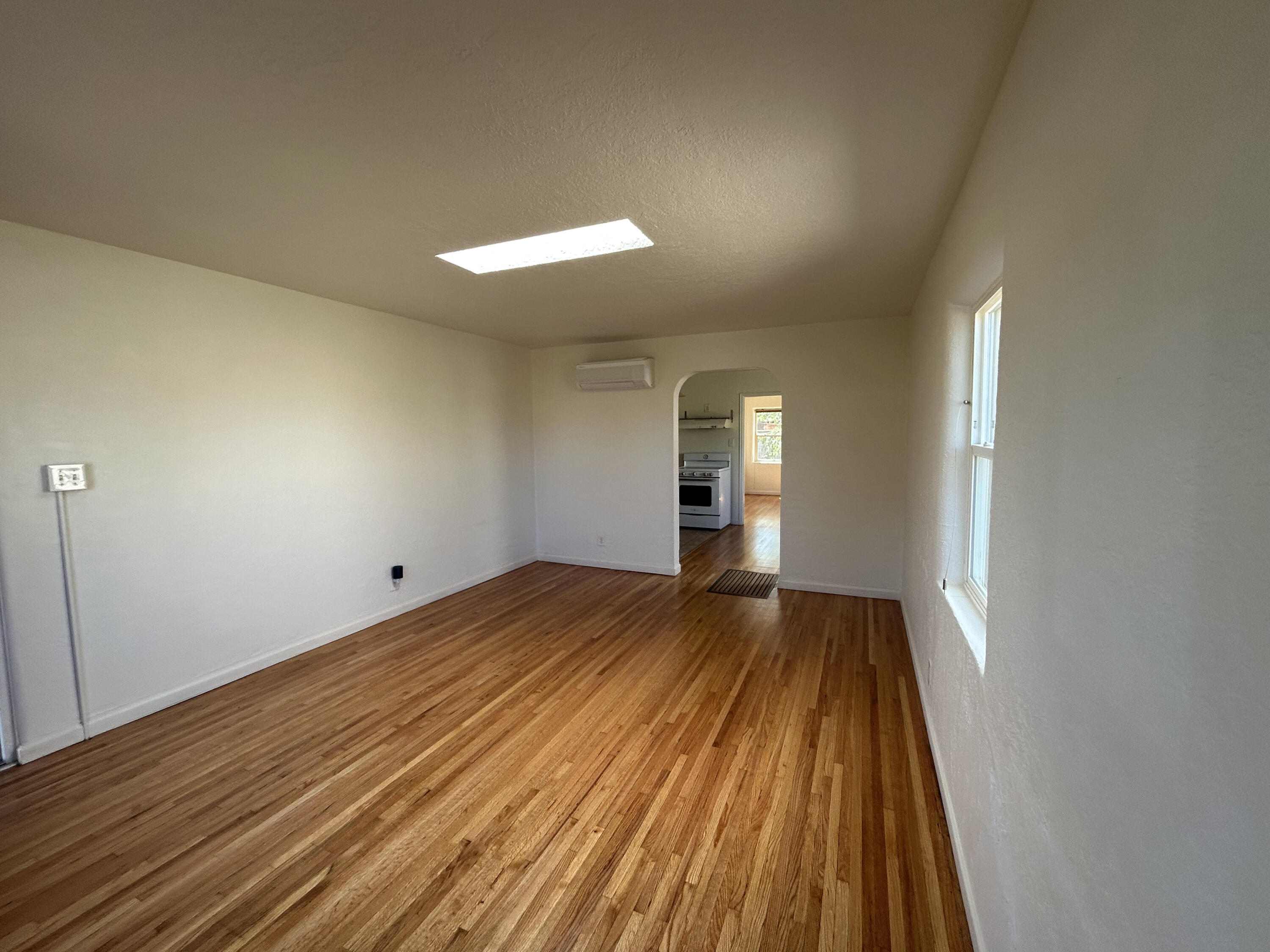Photo 4 of House for sale at 3518 Eastern Ave SE, Albuquerque, NM 87106 | MLS# 1104442 | Listing updated on 2026-10-08
