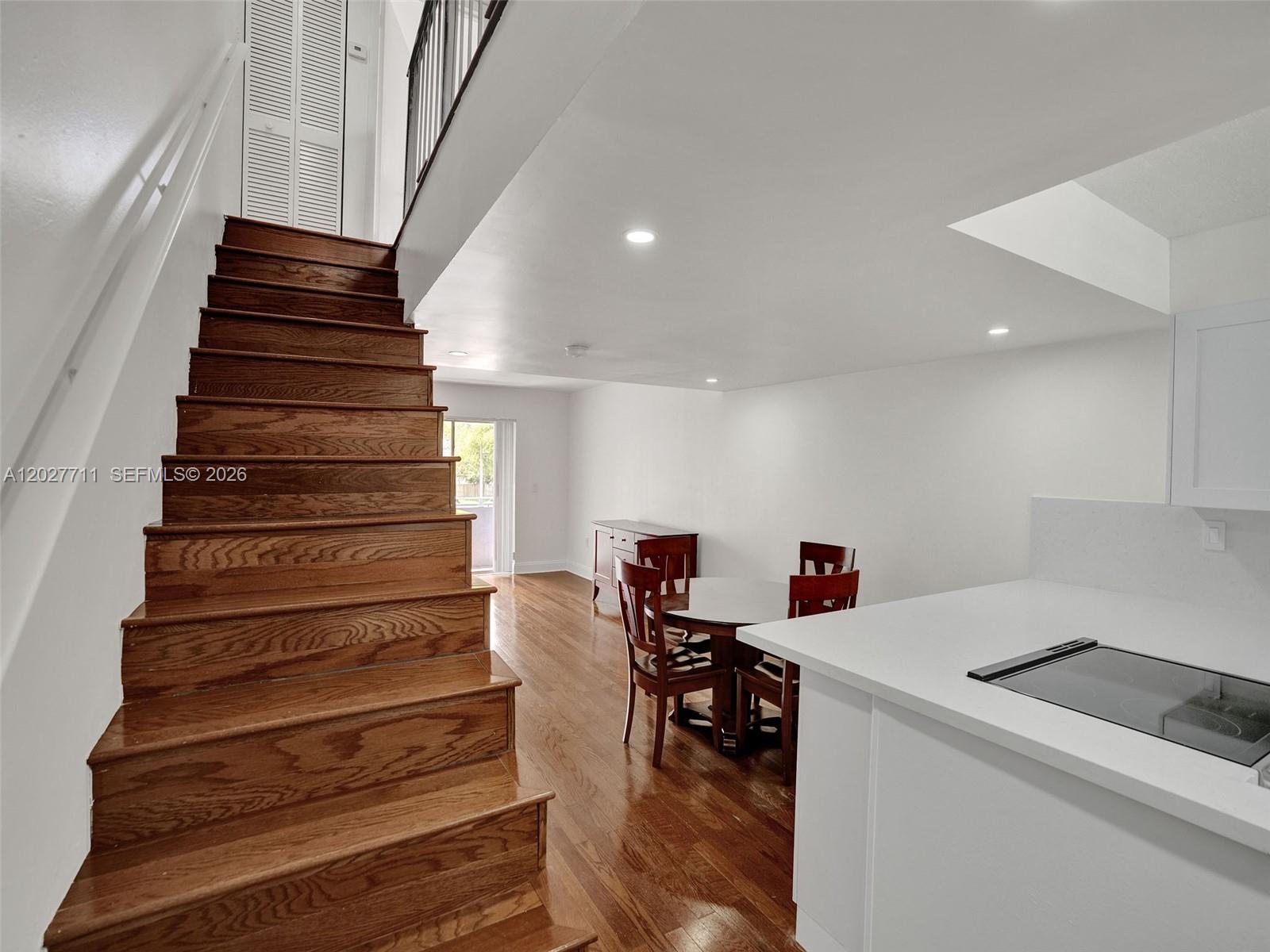 Property photo # 6