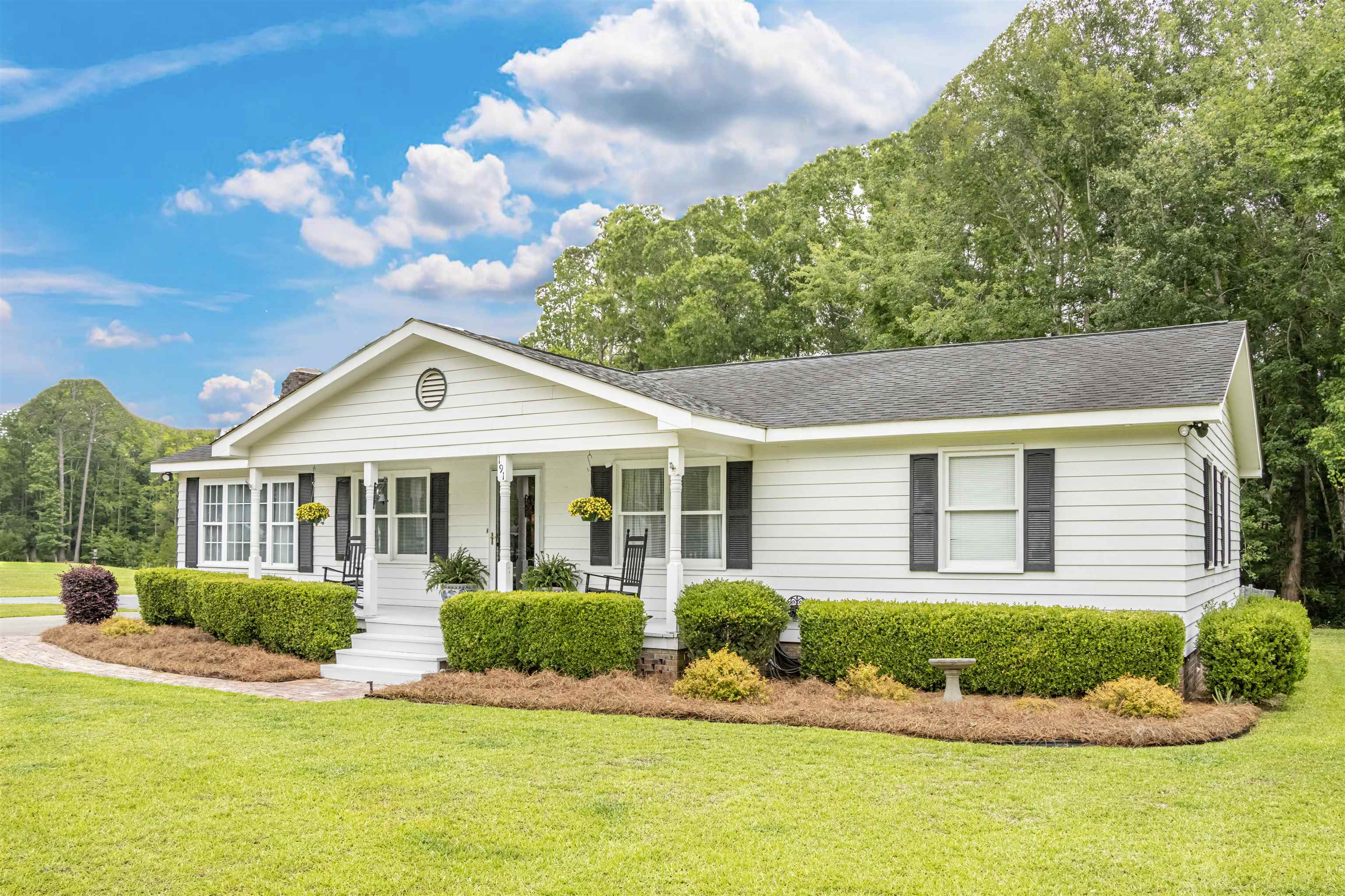 Photo 1 of Single family home for sale at 191 Deer Run Ave, Georgetown, SC 29440 | MLS# 2613888 | Listing updated on 2026-09-21