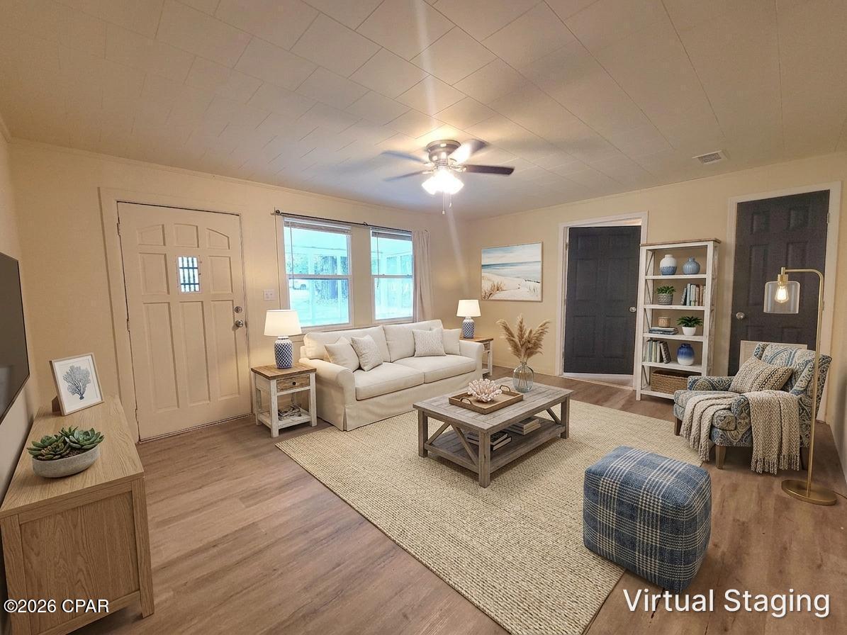 2nd image of 7213 Shady Grv Rd, Grand Ridge, FL 32442 | MLS# 790560