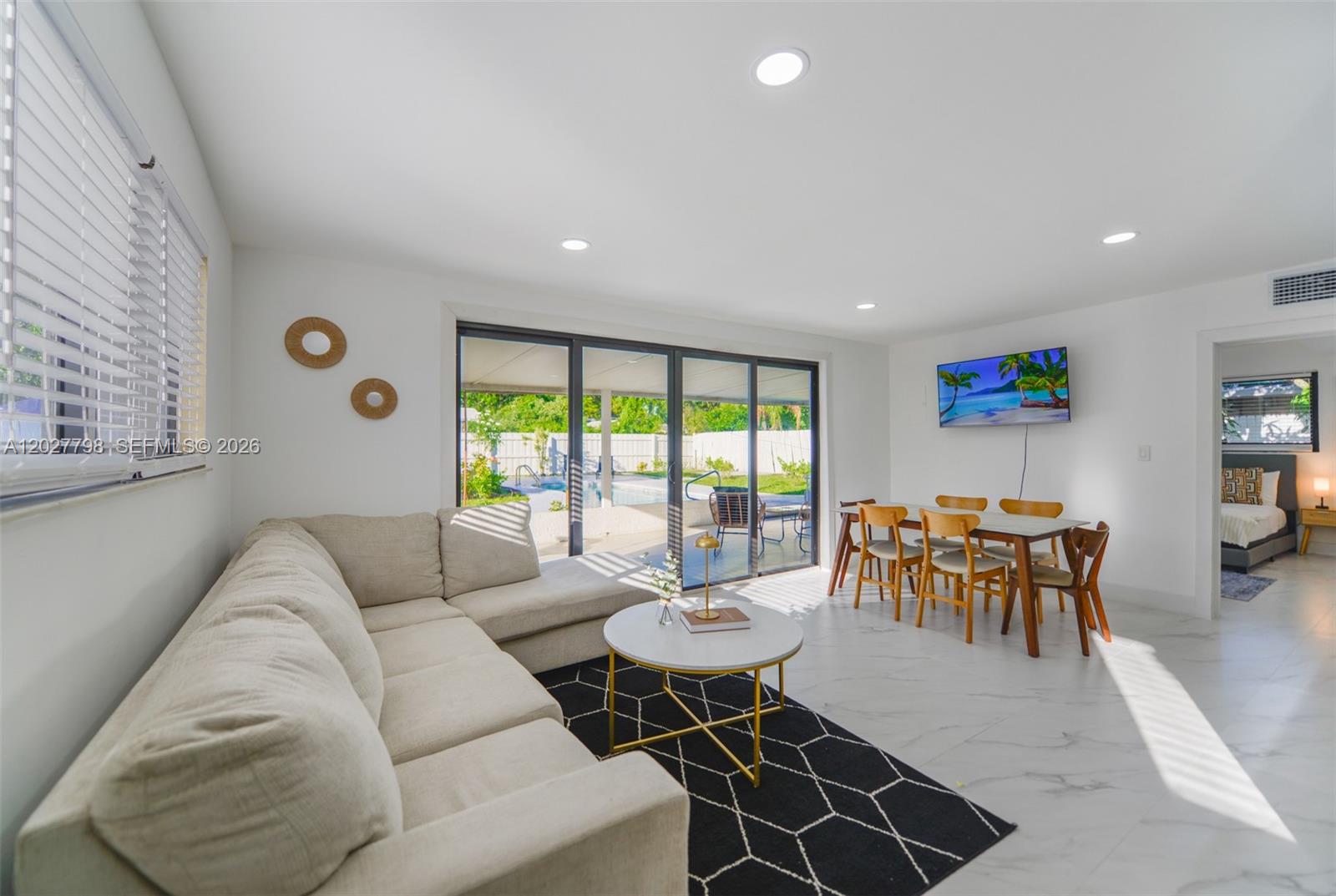 Property photo # 9