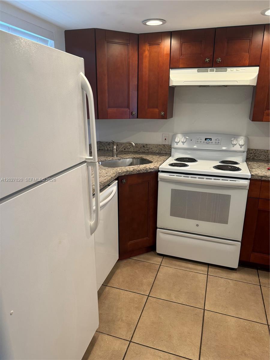 Property photo # 6