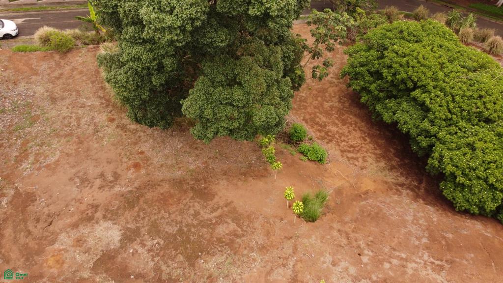 Lote esquinero en Condominio El Cedro en Naranjo