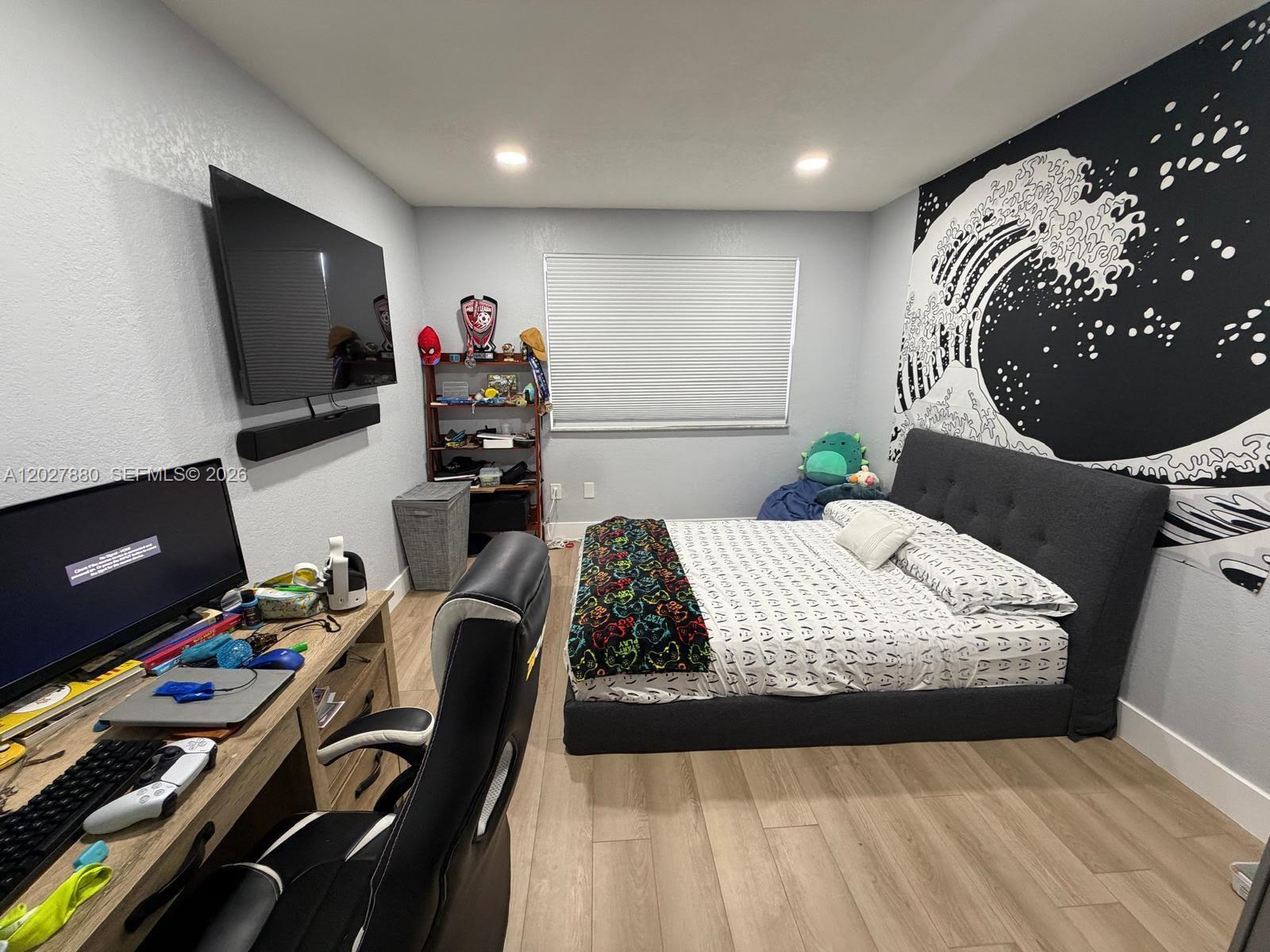Property photo # 7