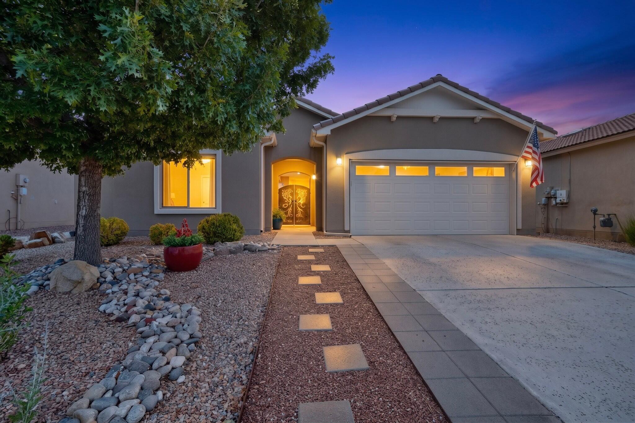 948 Evening Primrose Lane Bernalillo, NM 87004