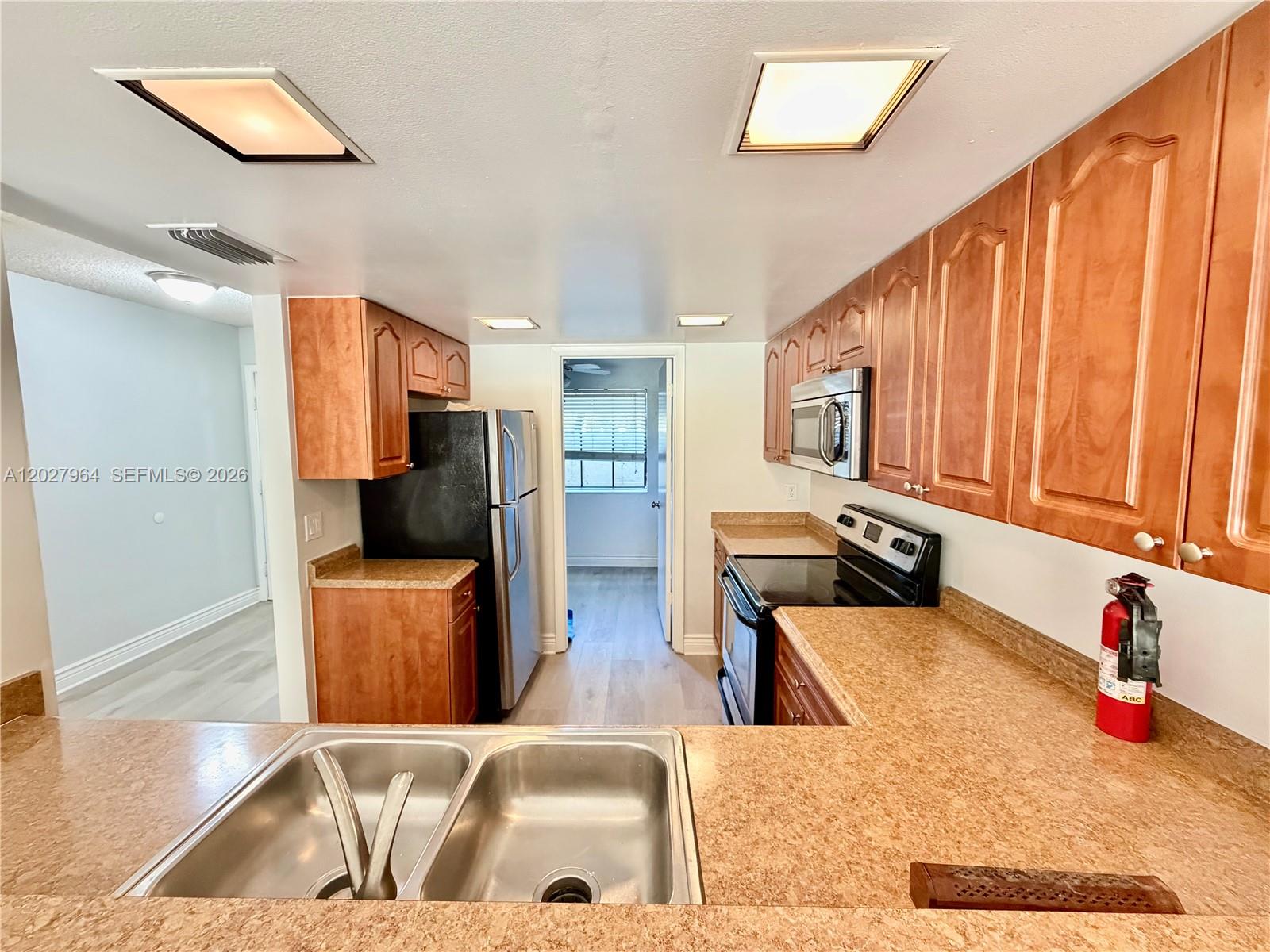 Property photo # 3