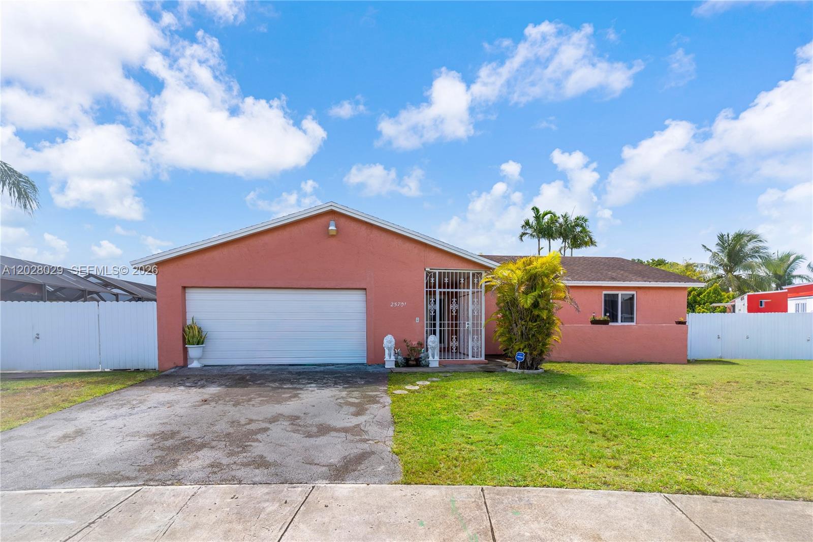 Meadow Wood Manor Sec 6