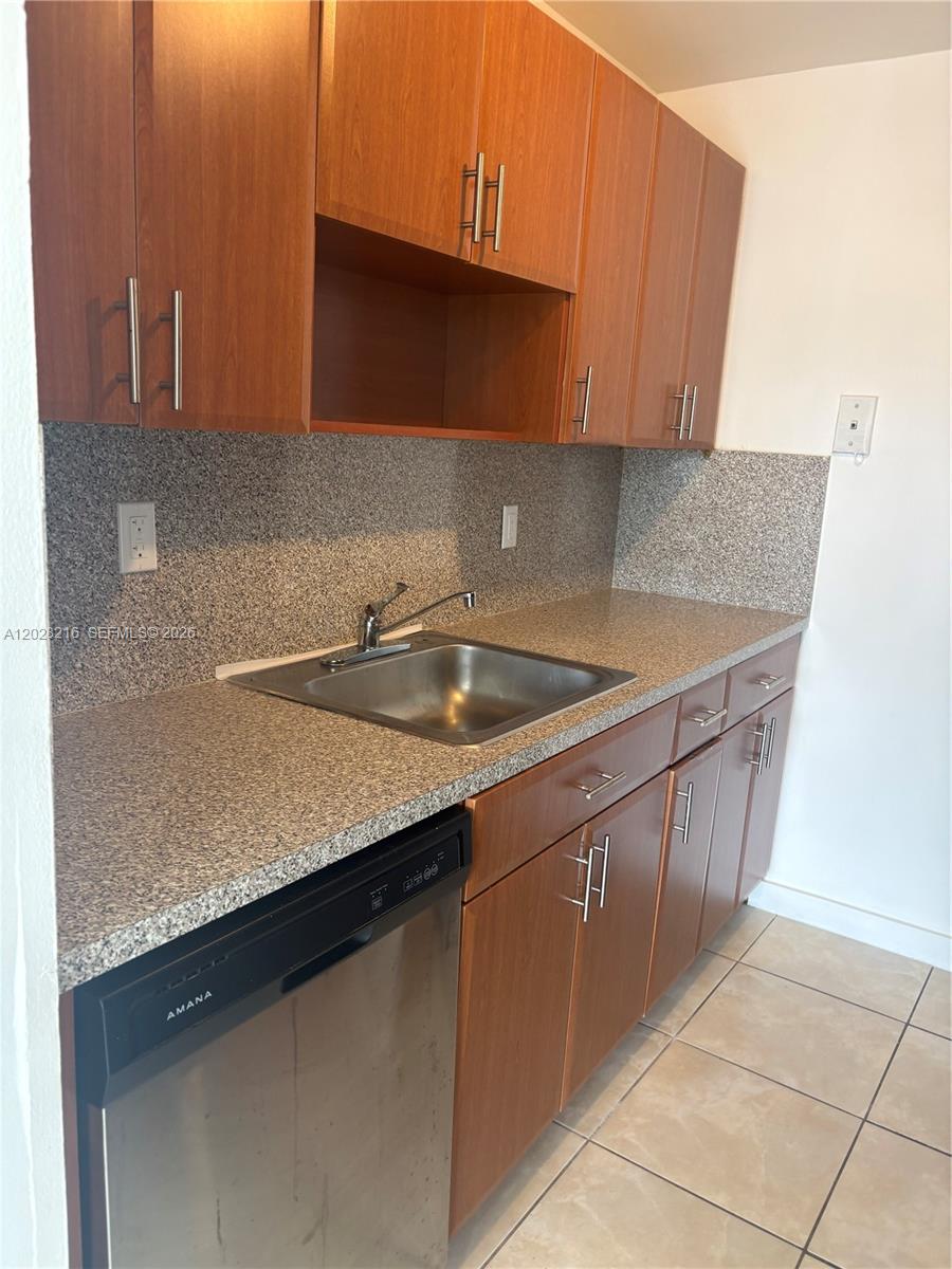 Property photo # 8