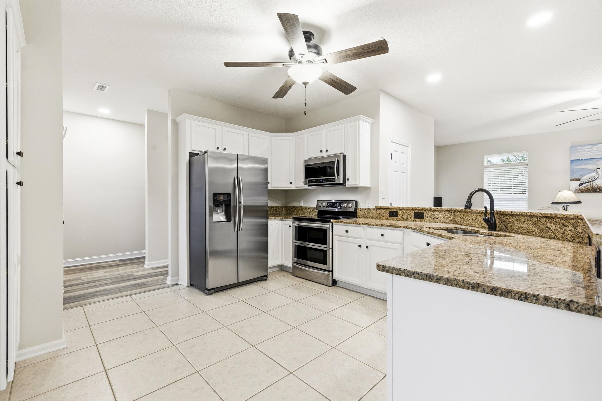 10 Palmas Dr. 