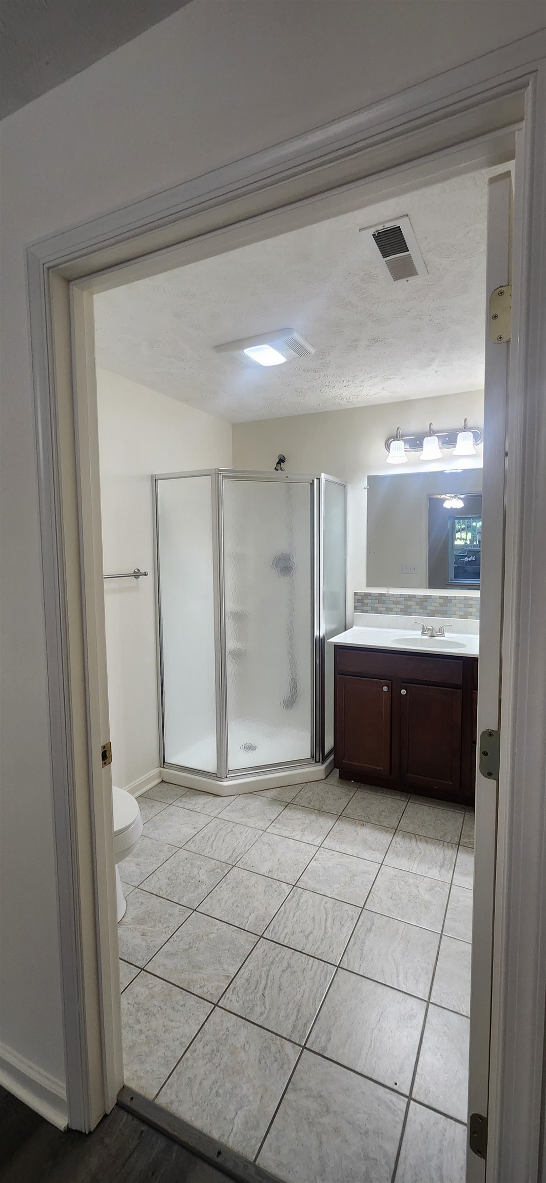 106 Miss Phillips Rd