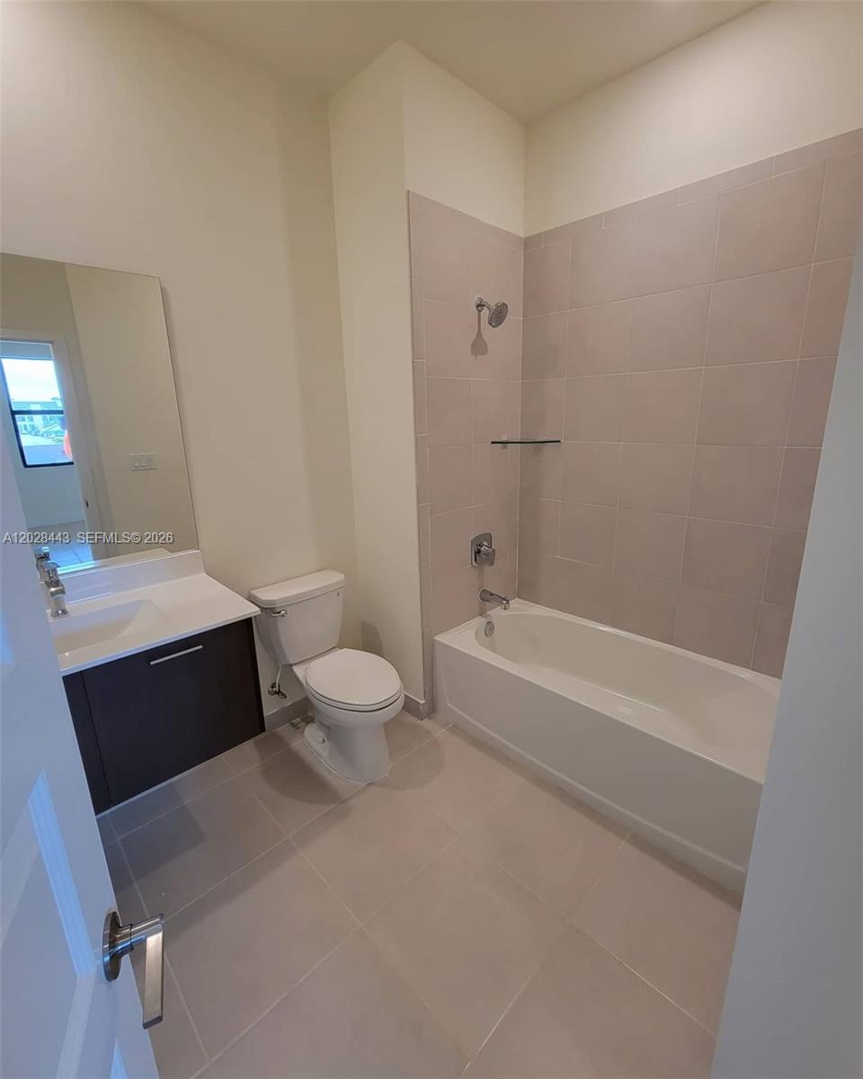 Property photo # 2