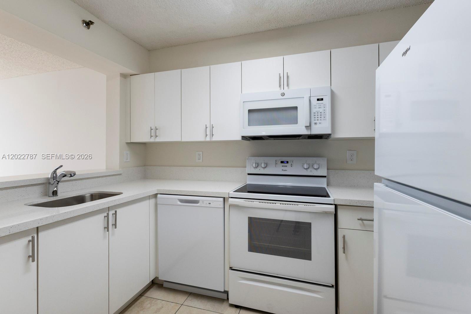 Property photo # 4