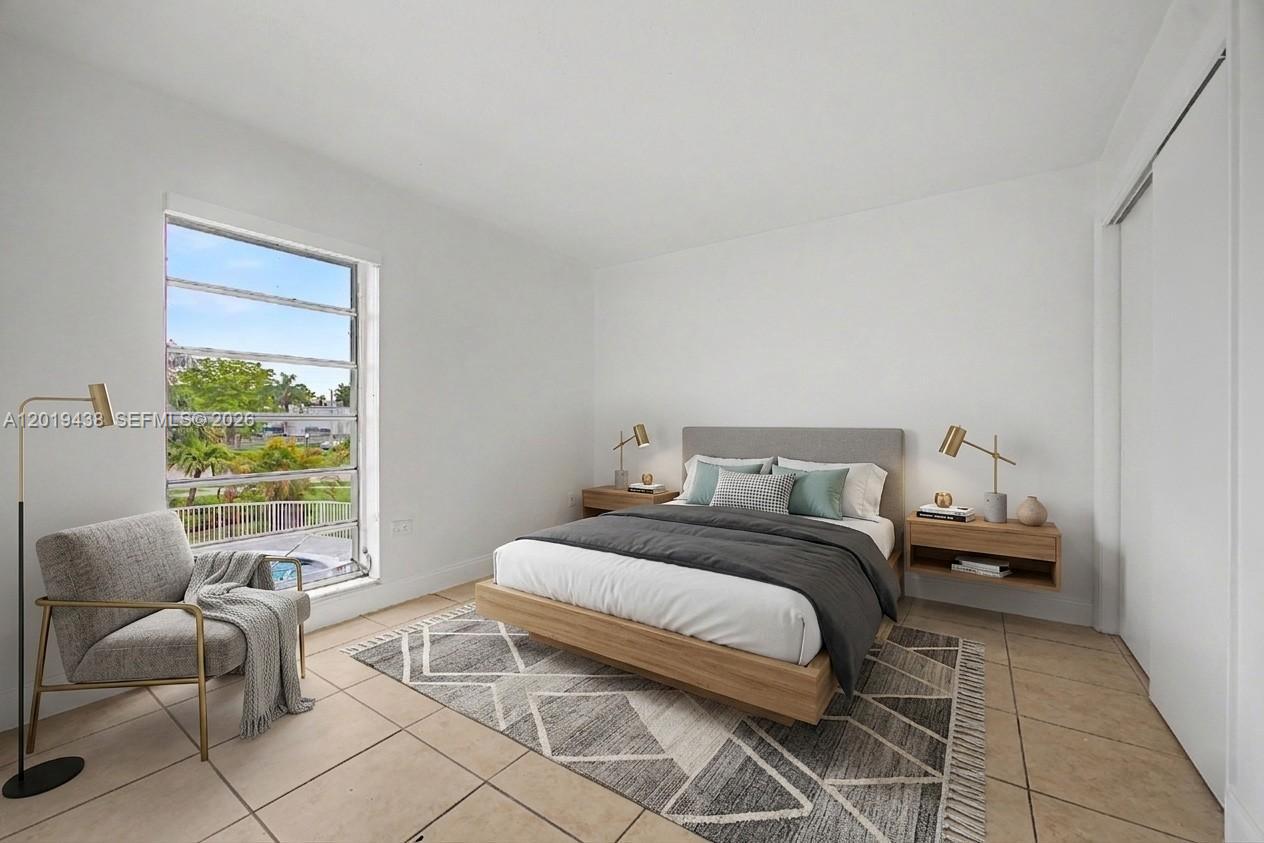 Property photo # 4