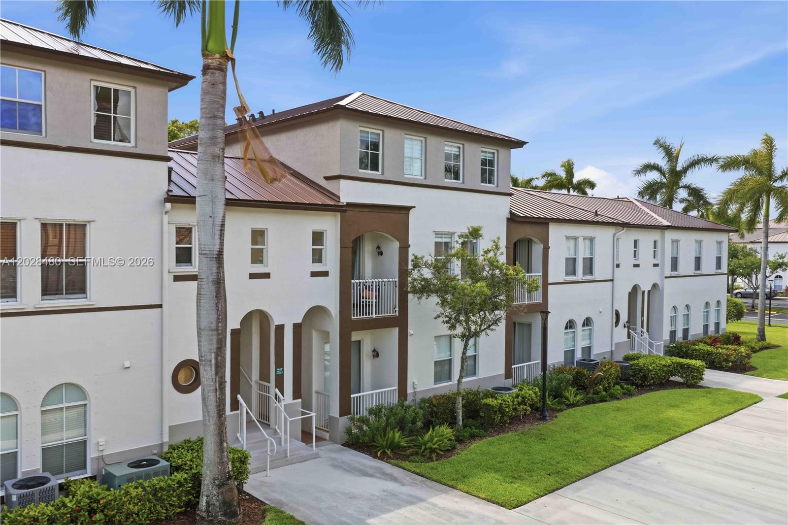 Courtyards One Condo