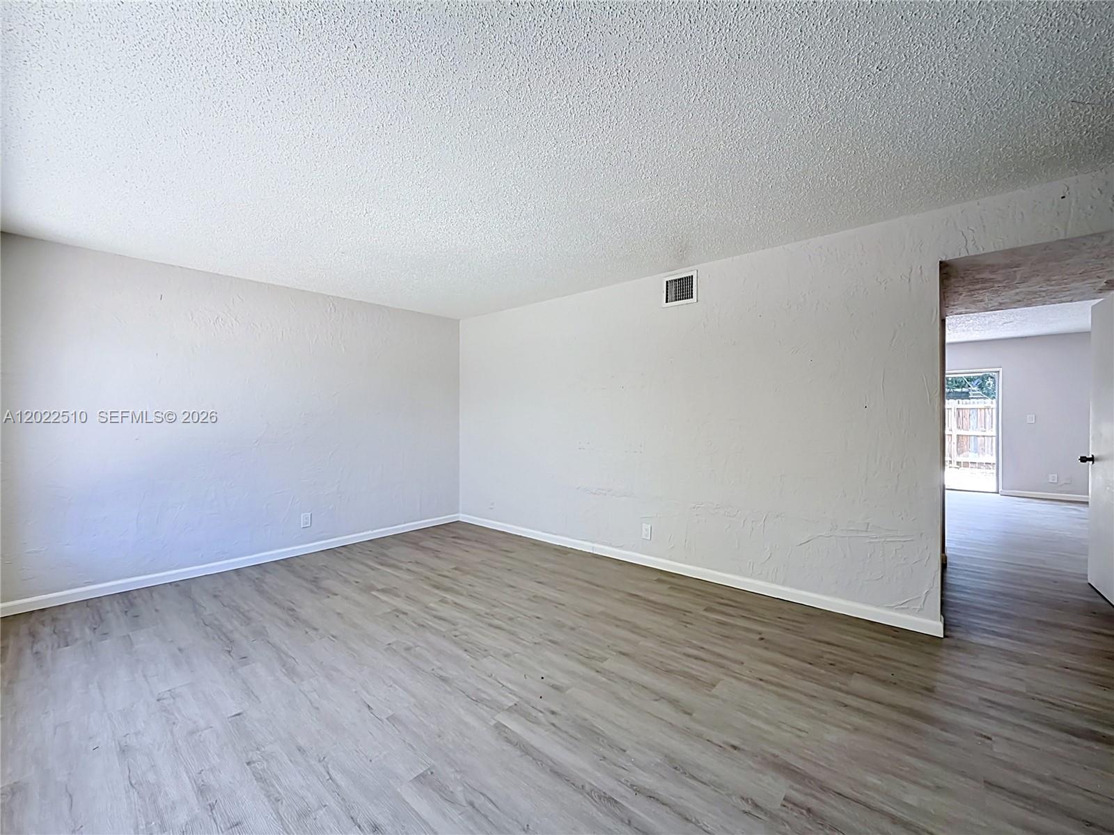 Homes for sale in Davie, FL | 3702 Sw 60Th Ter #31, Davie, FL 33314 | MLS# A12022510