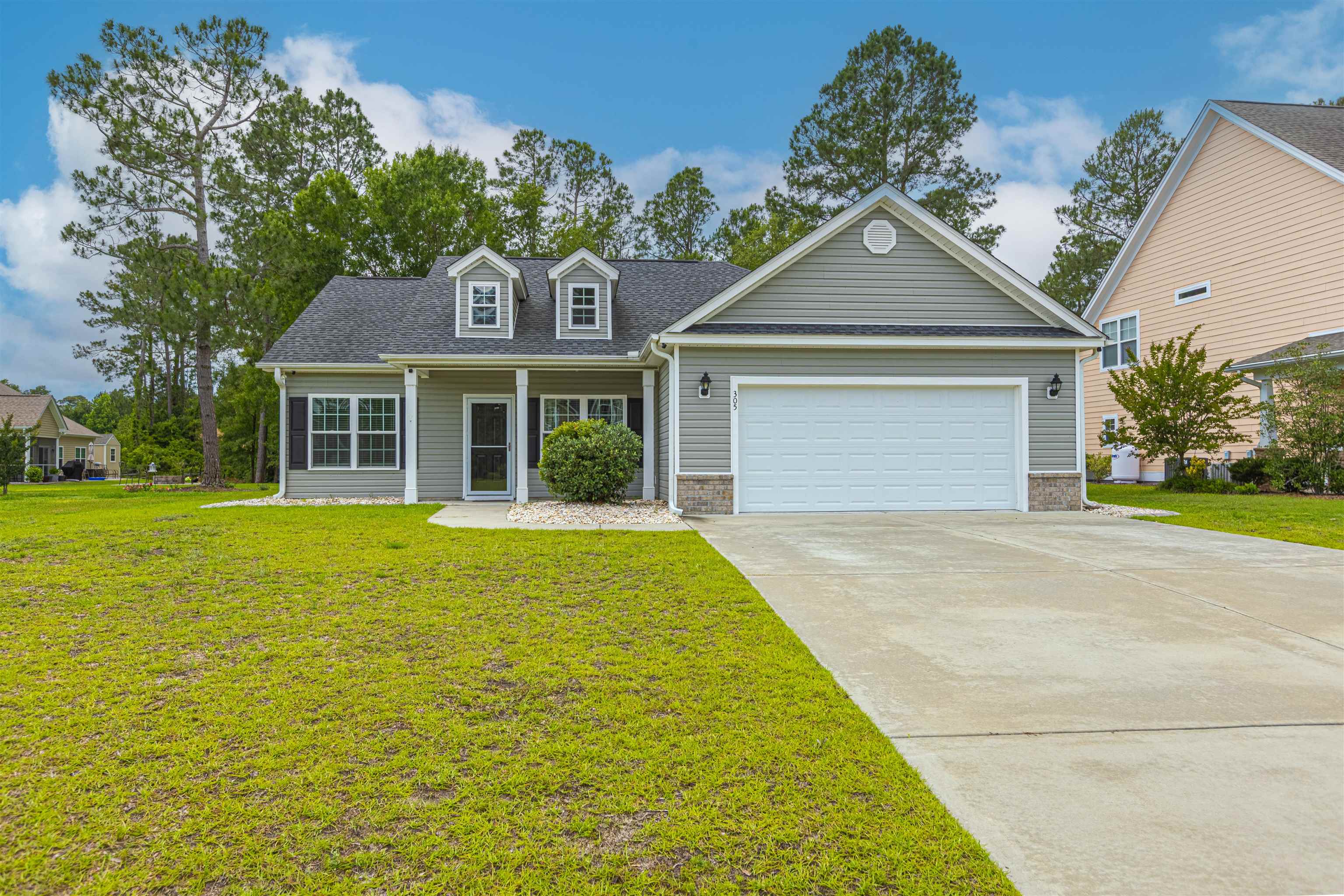 305 Long Meadow Dr. Loris, SC 29569