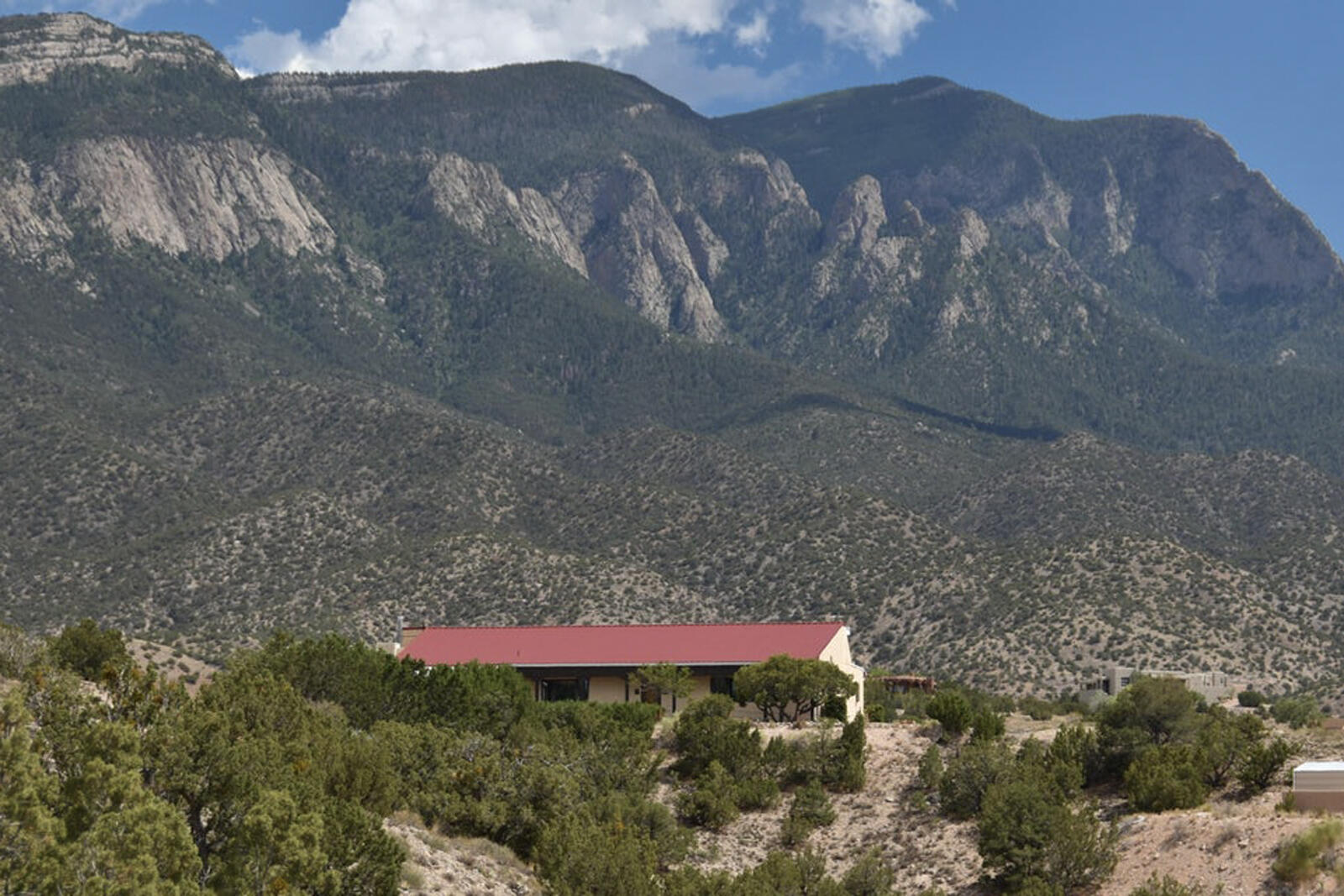 Homes for sale in Placitas, NM | 33 Yucca Ln, Placitas, NM 87043 | MLS# 1104588