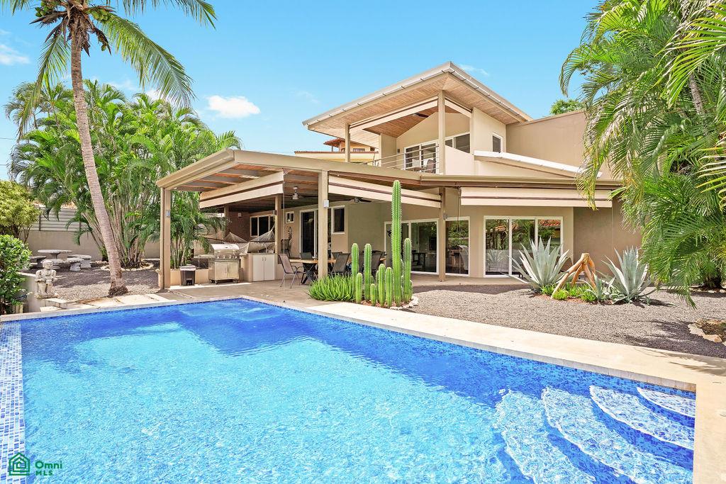 9 bed Single Family Homes For Sale in Santa Cruz, Guanacaste - 1