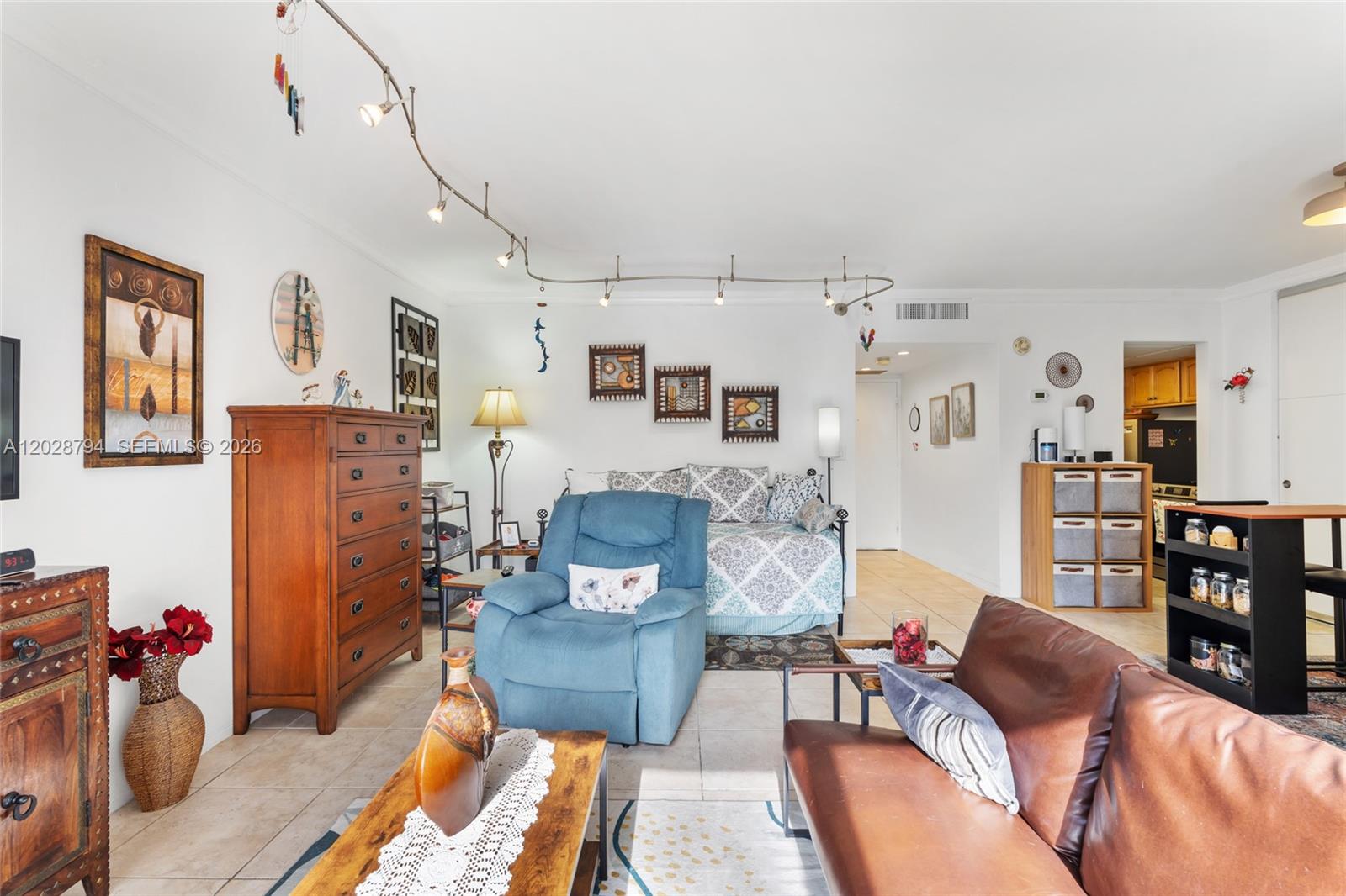 Property photo # 6