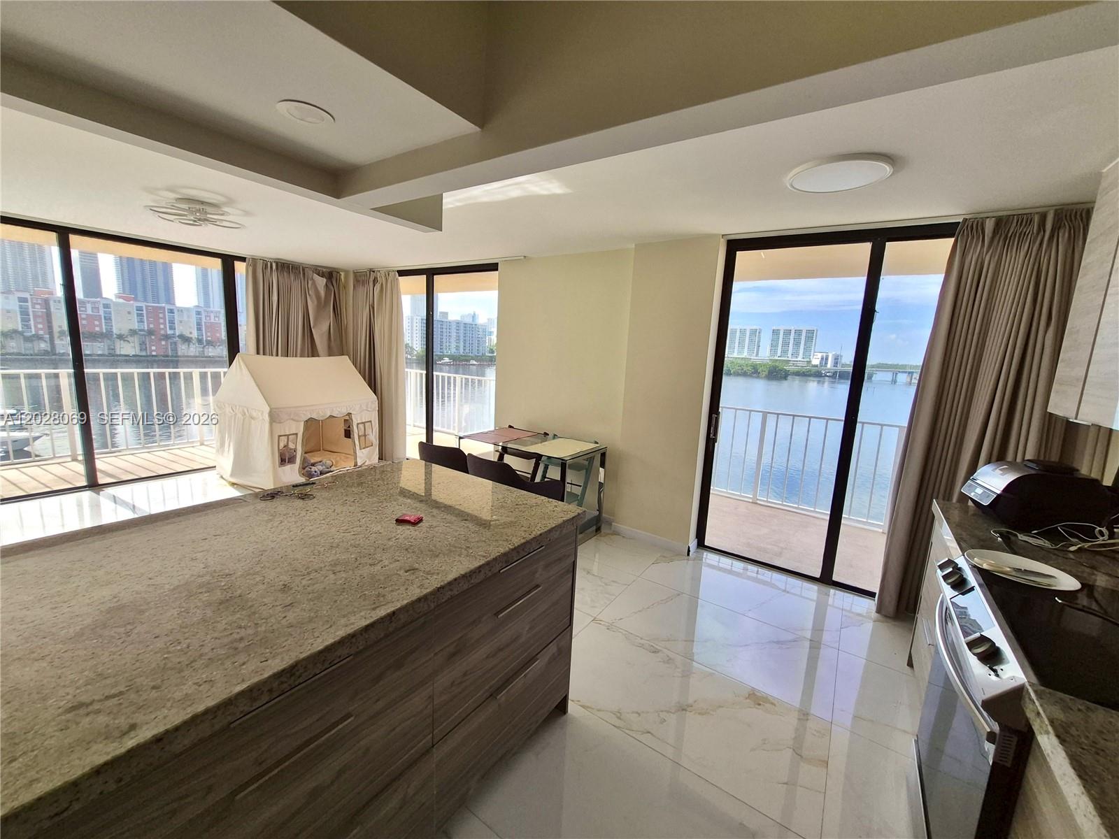Property photo # 6