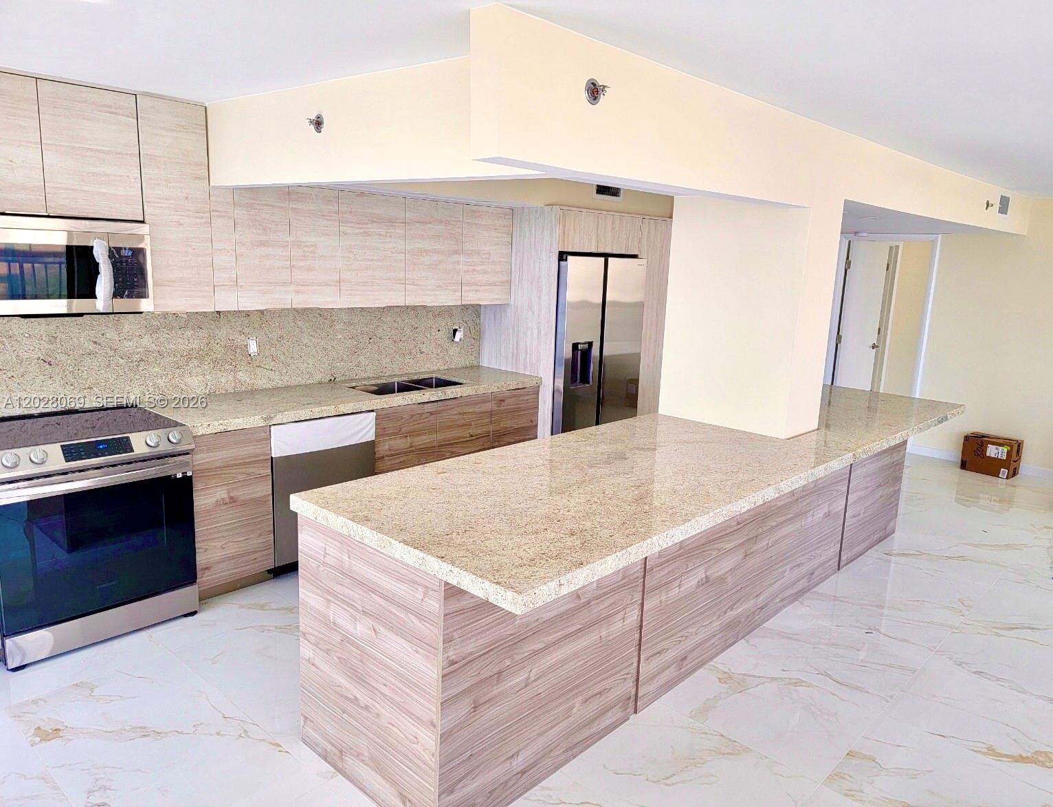 Property photo # 7