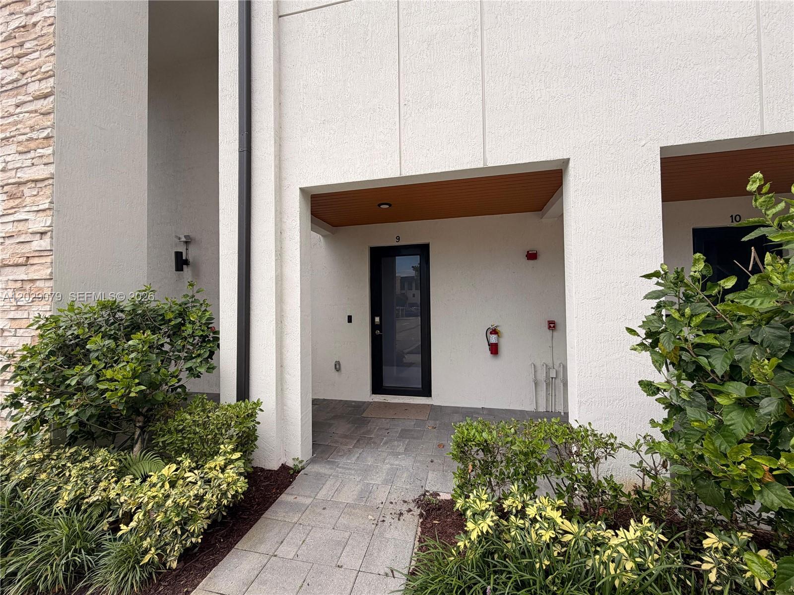 Property photo # 2