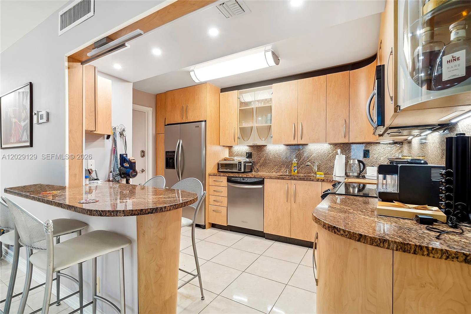 Property photo # 0