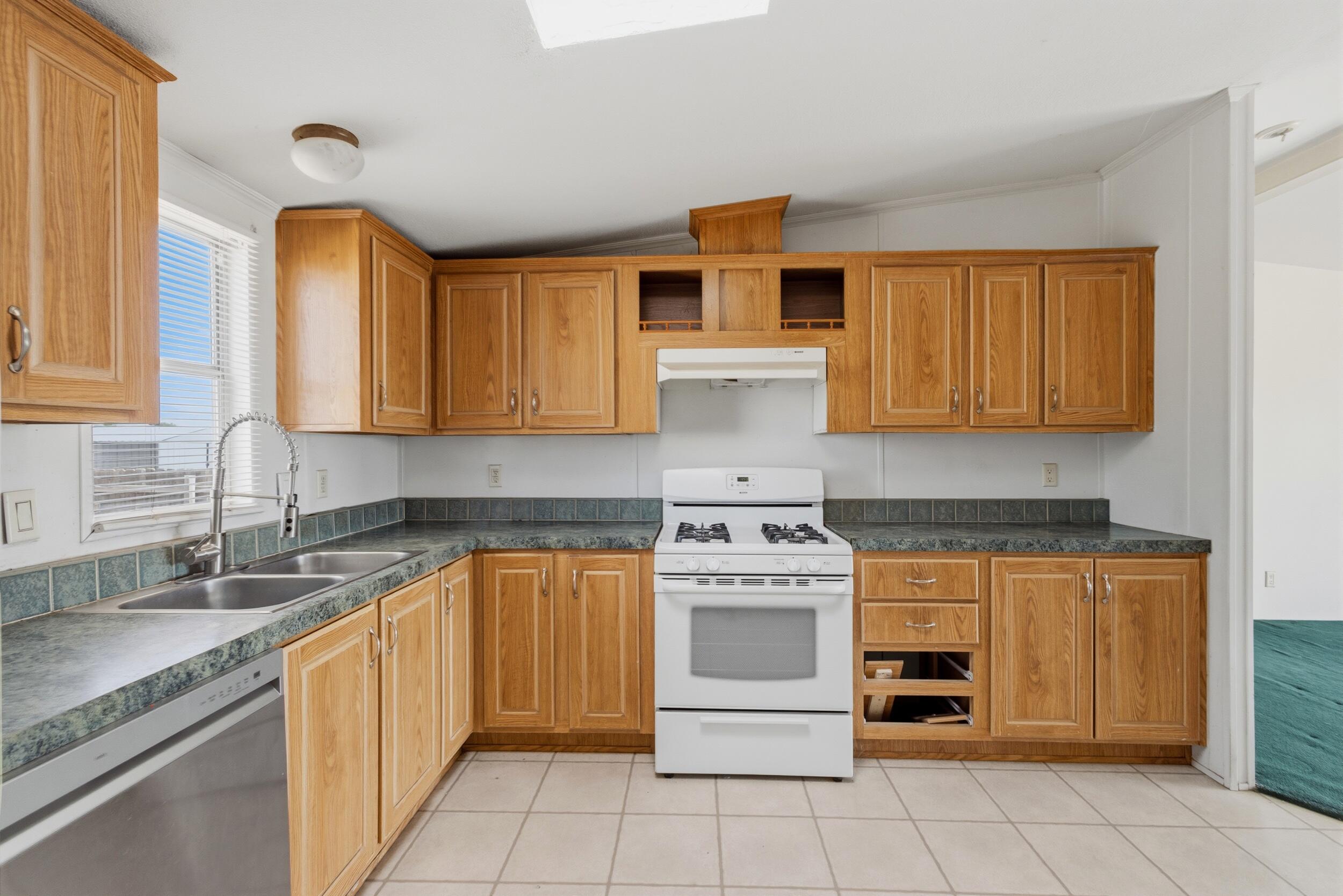 2nd image of 8 Lavanda Ln, Los Lunas, NM 87031 | MLS# 1104623