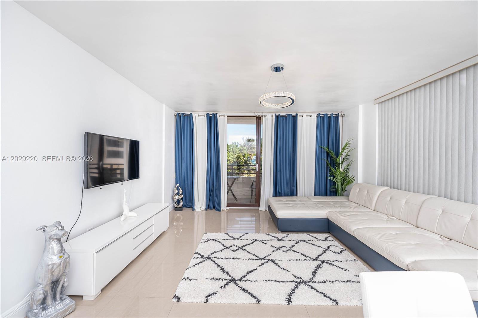 Property photo # 9
