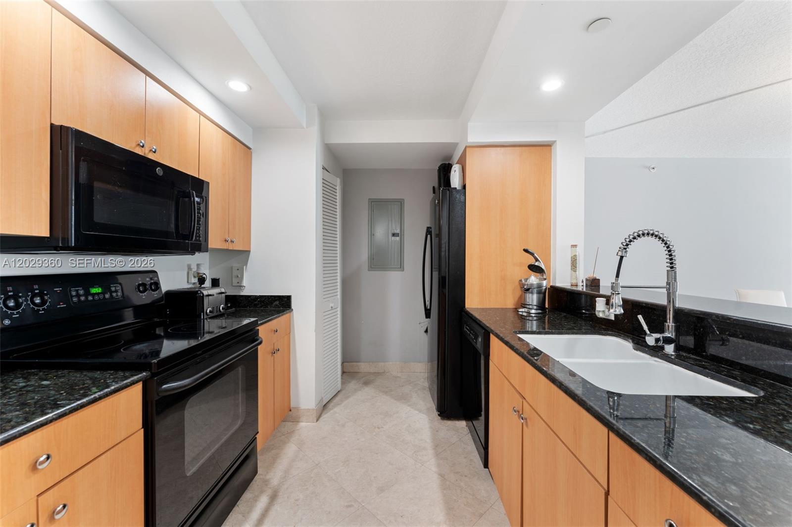 Property photo # 7