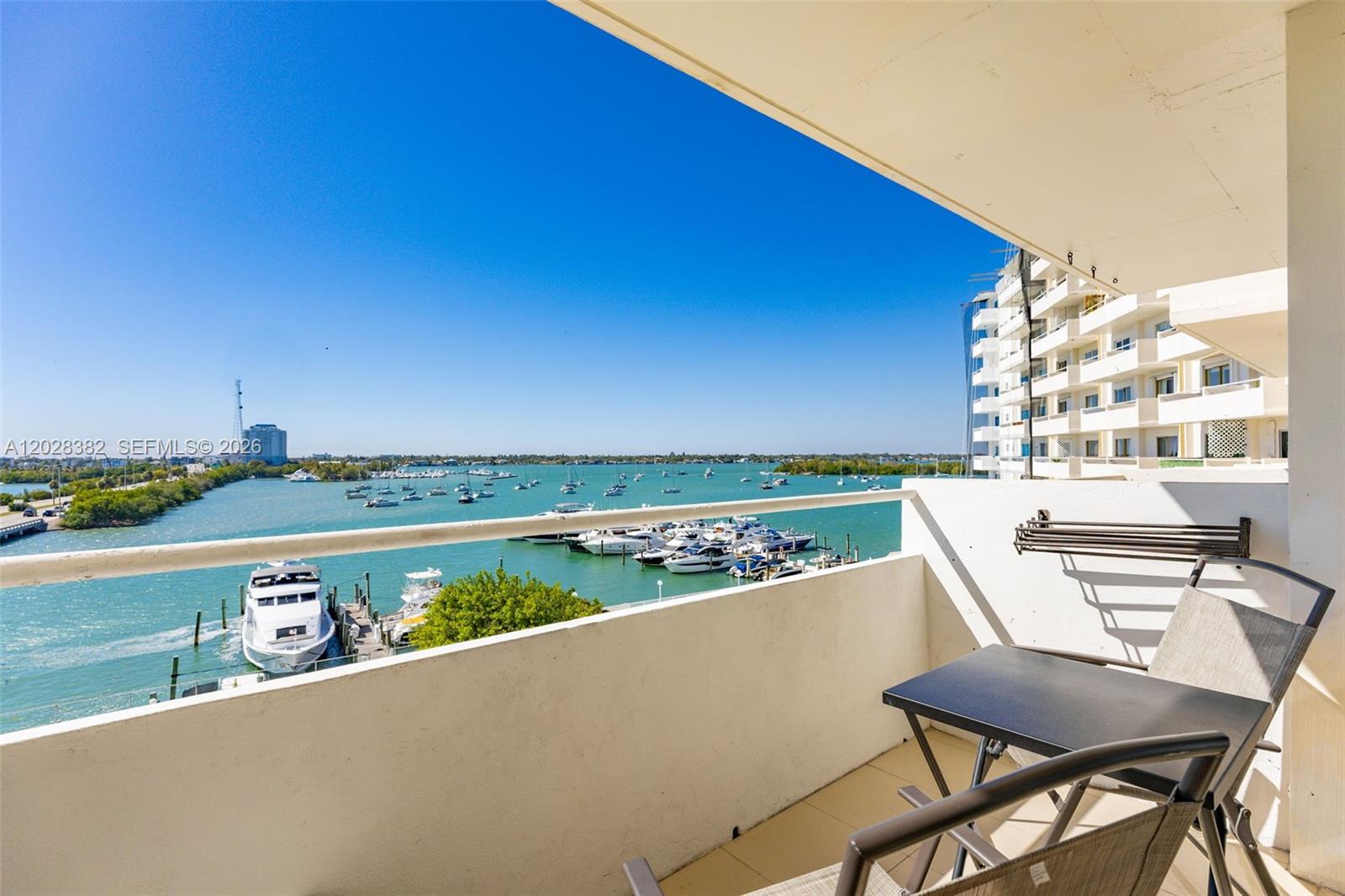 Bayshore Yacht & Tennis