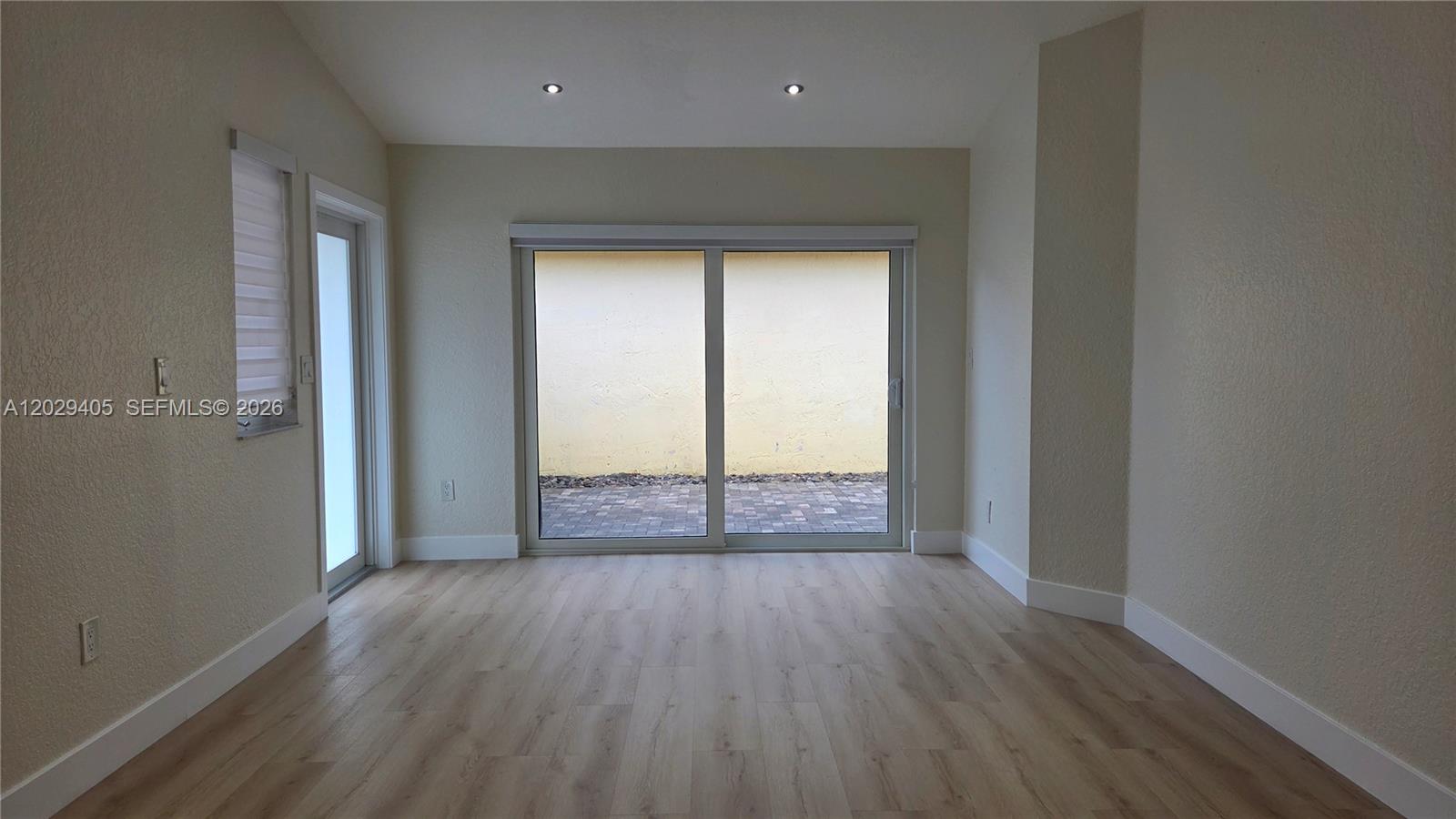 Property photo # 8
