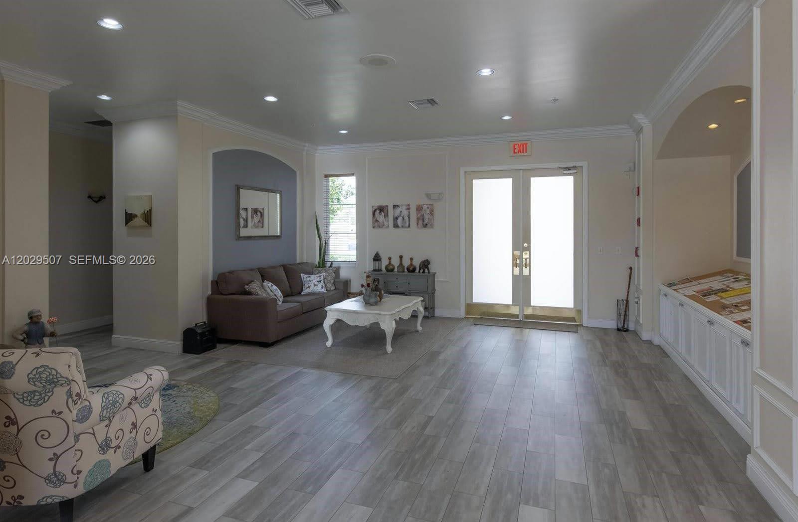 Property photo # 2