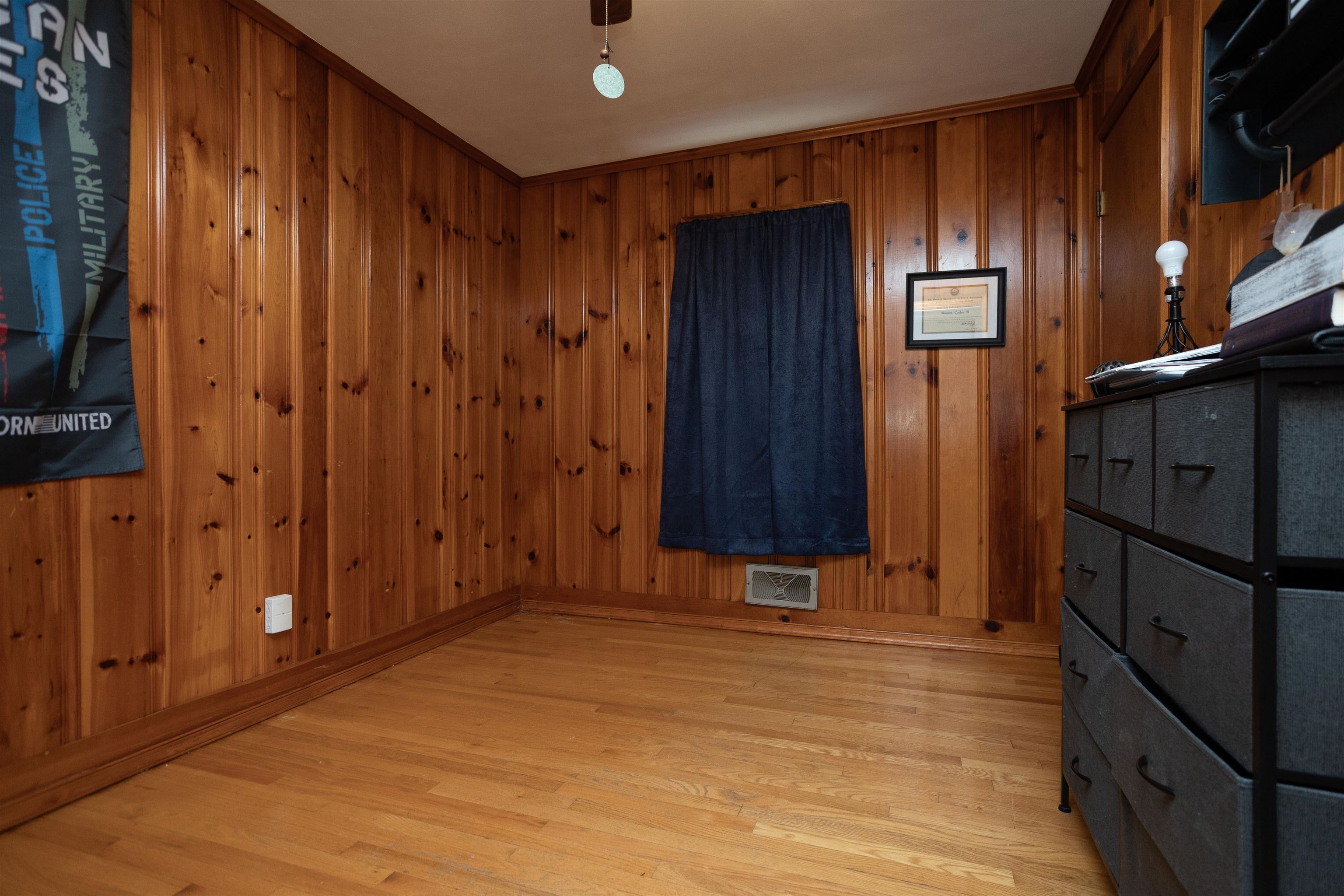 211 George St