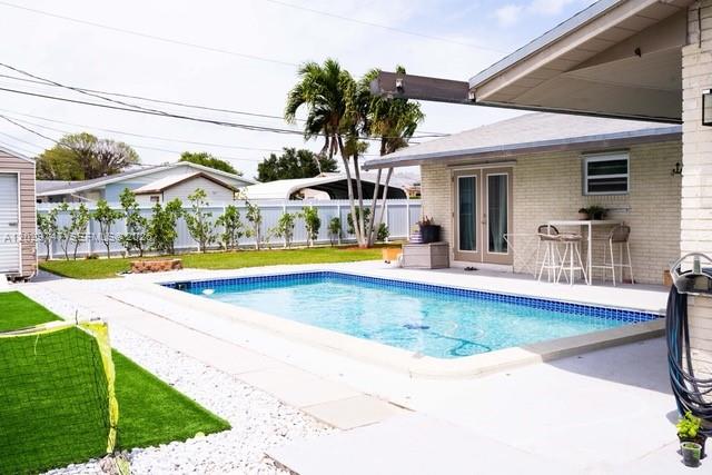 Property photo # 9