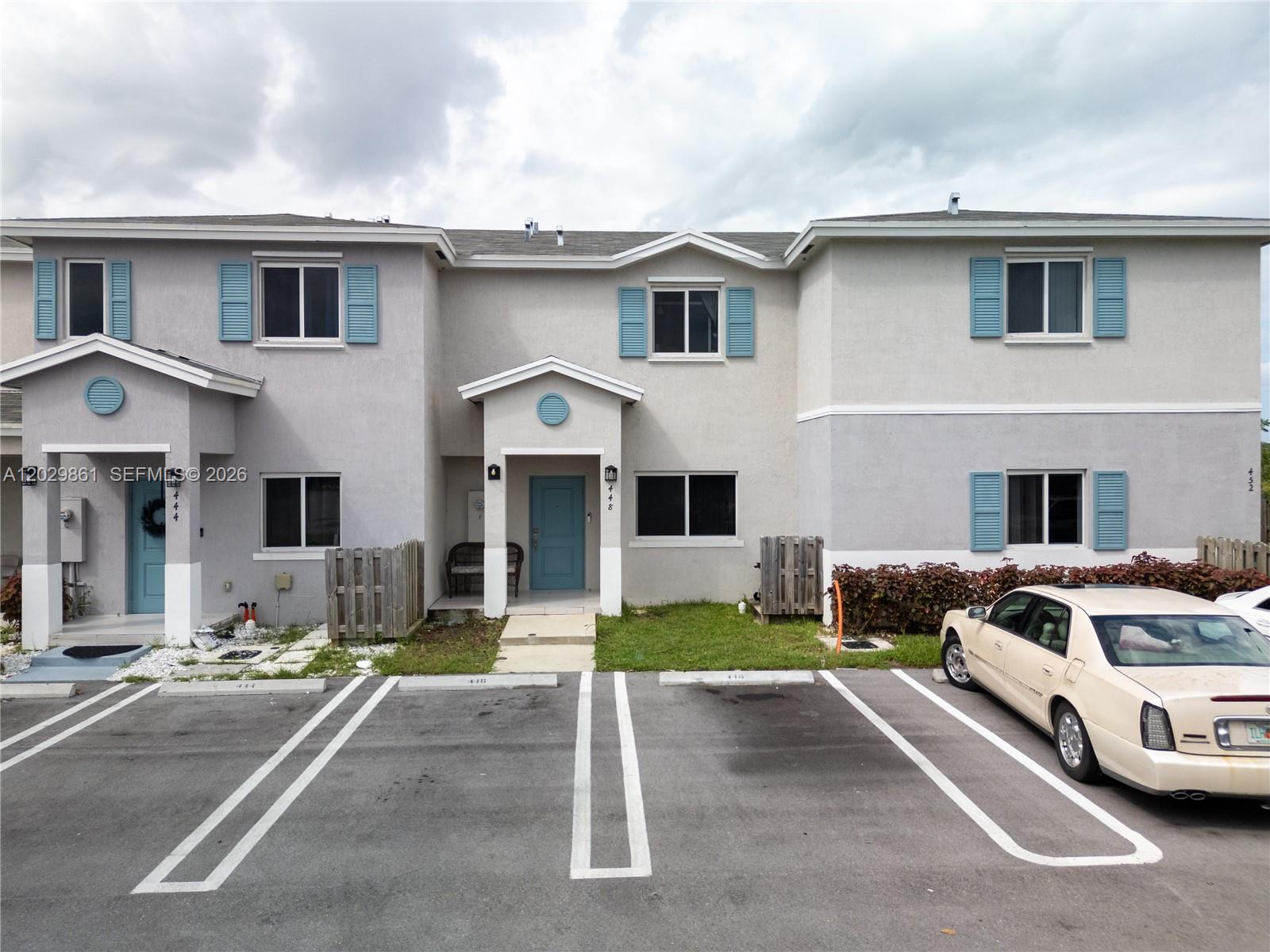 Property photo # 1